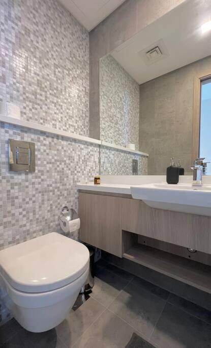 Stella Maris Marina - Unrivalled Marina Views - 2 Bdr * Dubai