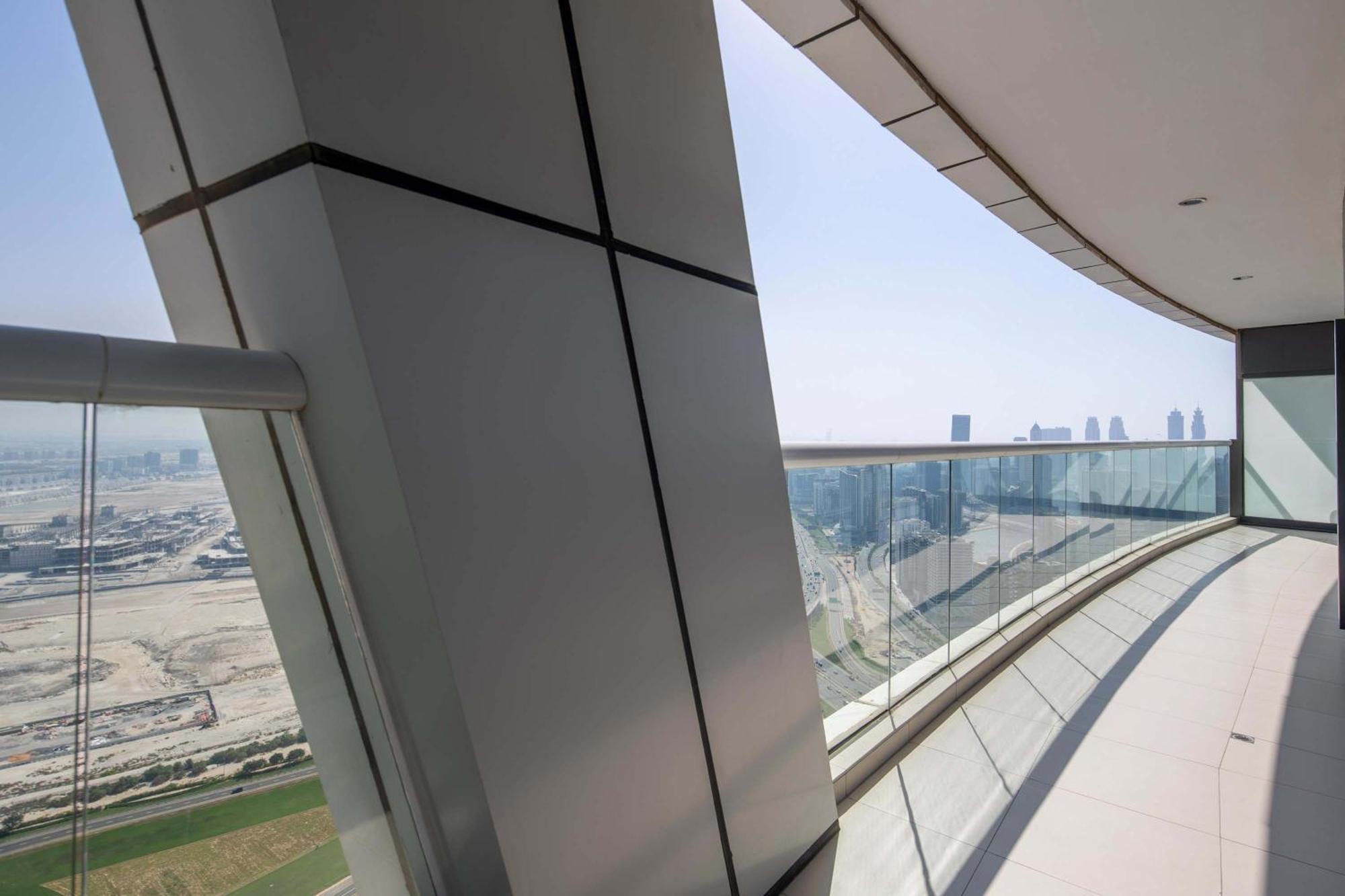 Frank Porter - Damac Paramount *