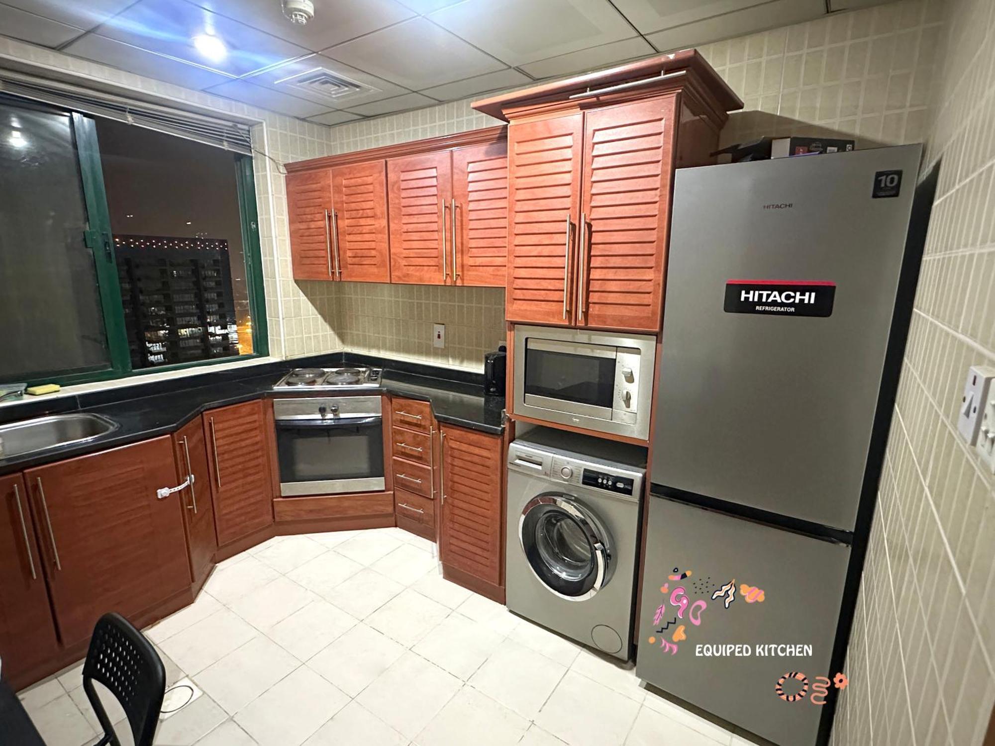 Horizon View Partition In Barsha Heights Near Metro *