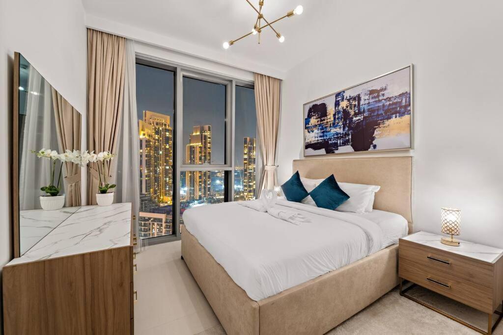 Apartment First Class 1br Urban Chic Oasis Dubai