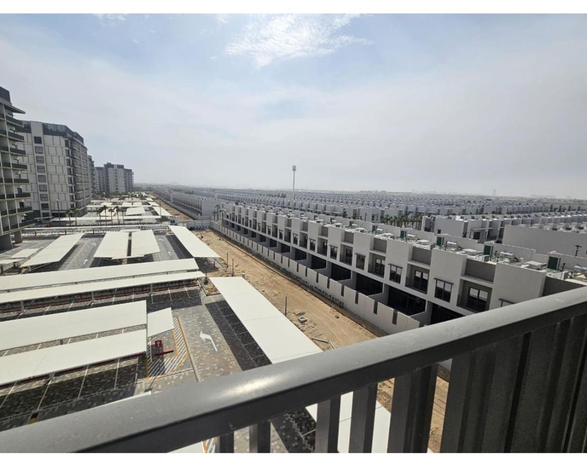 Mohammed Bin Rashid District 7 *