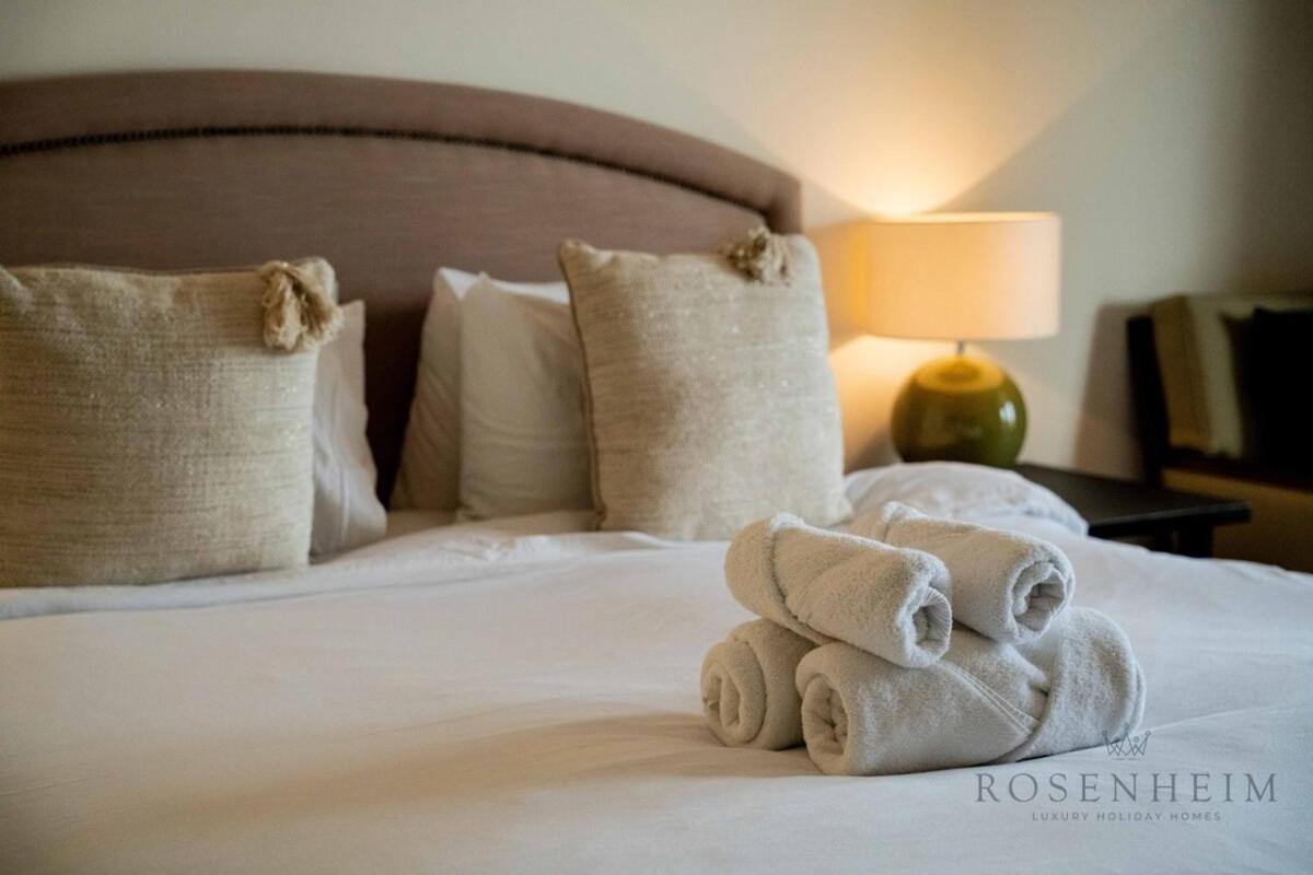 Apartment Rosenheim | Seraphic 2 Ensuite Br At Palm Jumeirah