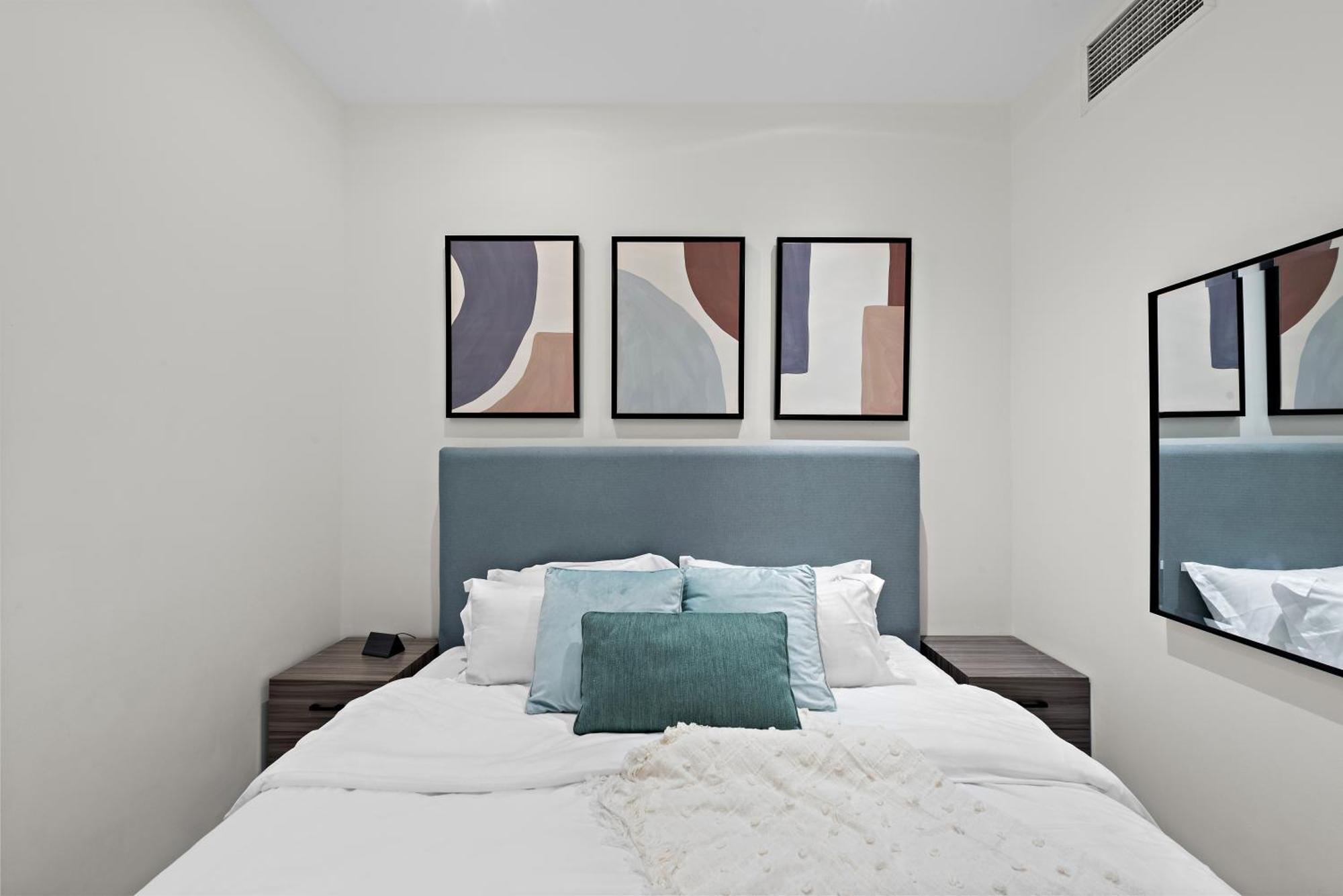 First Class 2br With Full Boulevard View Dubai