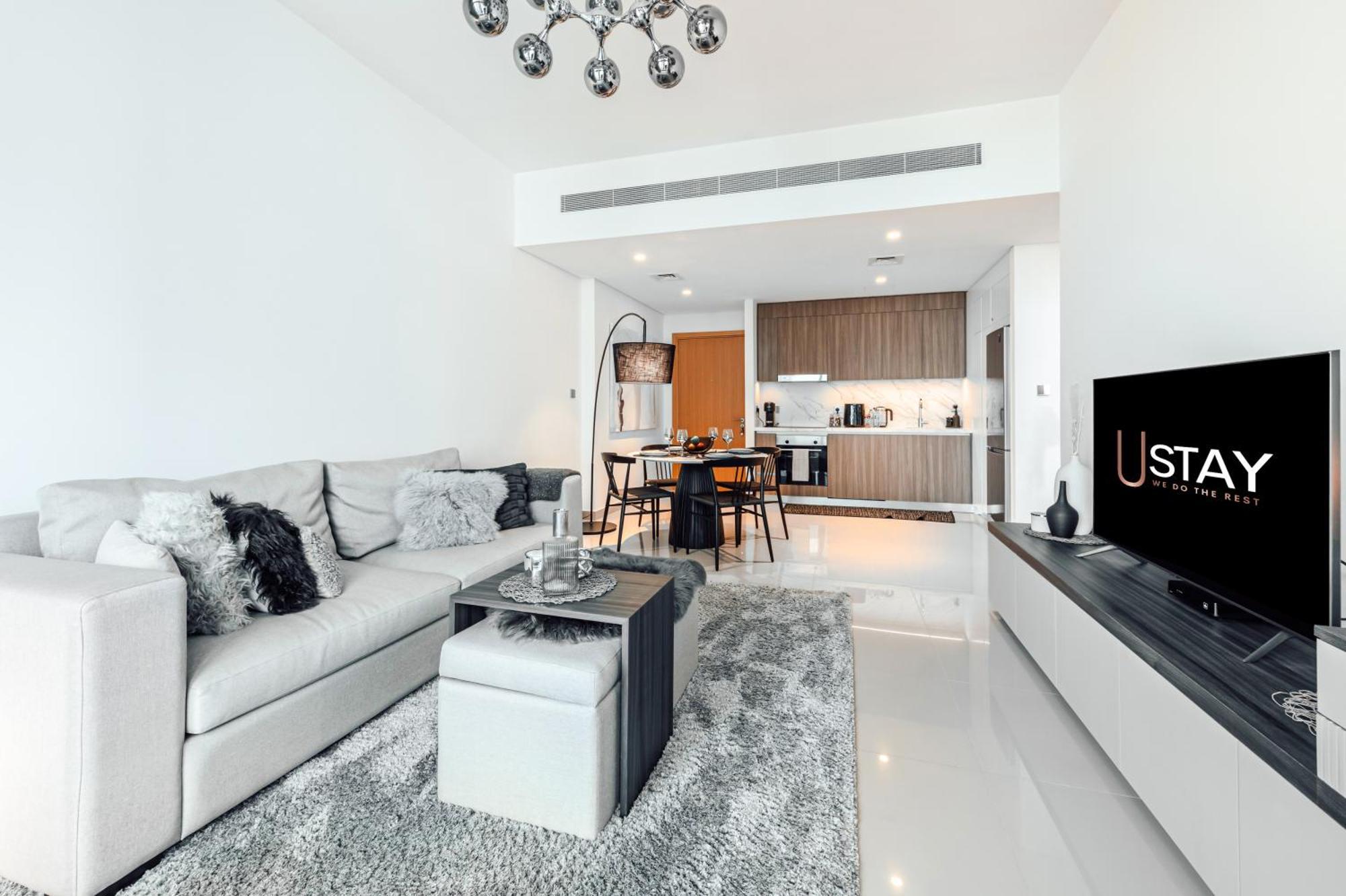 Opulent & Chic - 1 Bedroom - Beachfront * Dubai