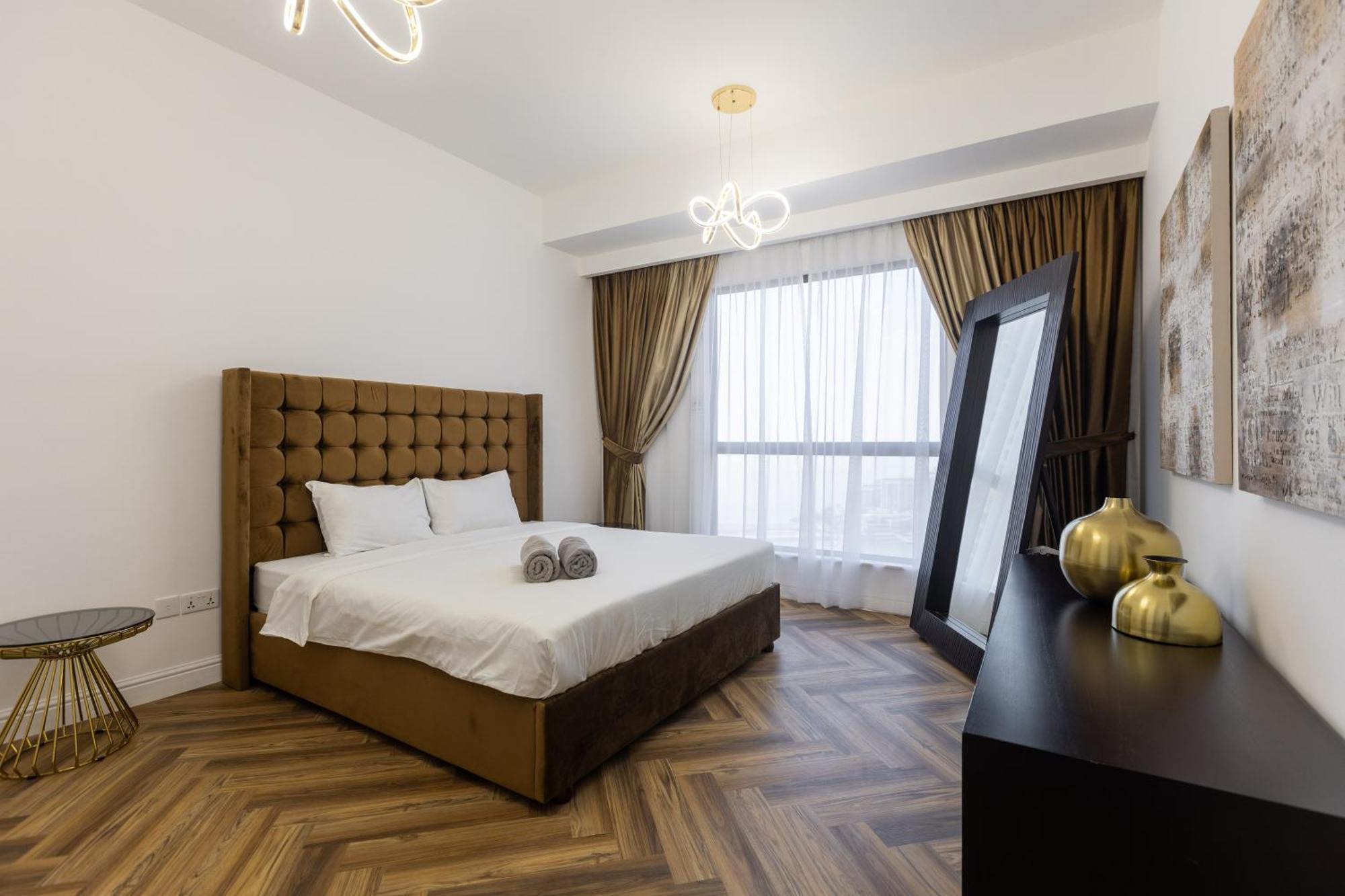 Jbr Amwaj-4 3bdr Apartment