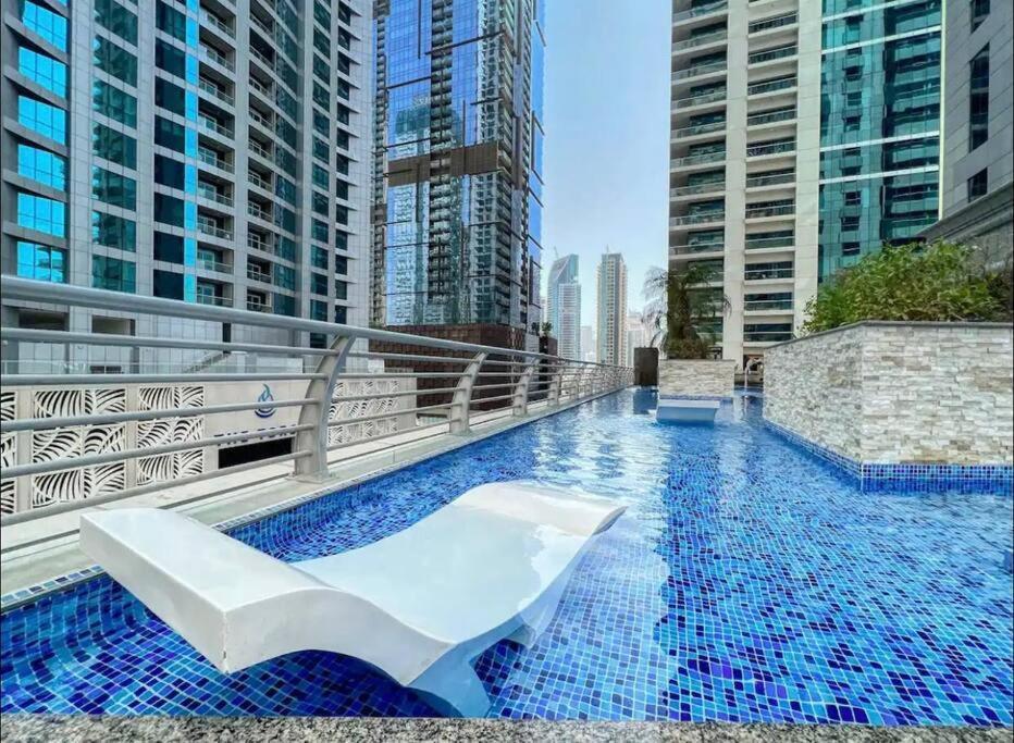Apartment Luxury Onebedroom Apartment Next To Barasti Beach Dubai
