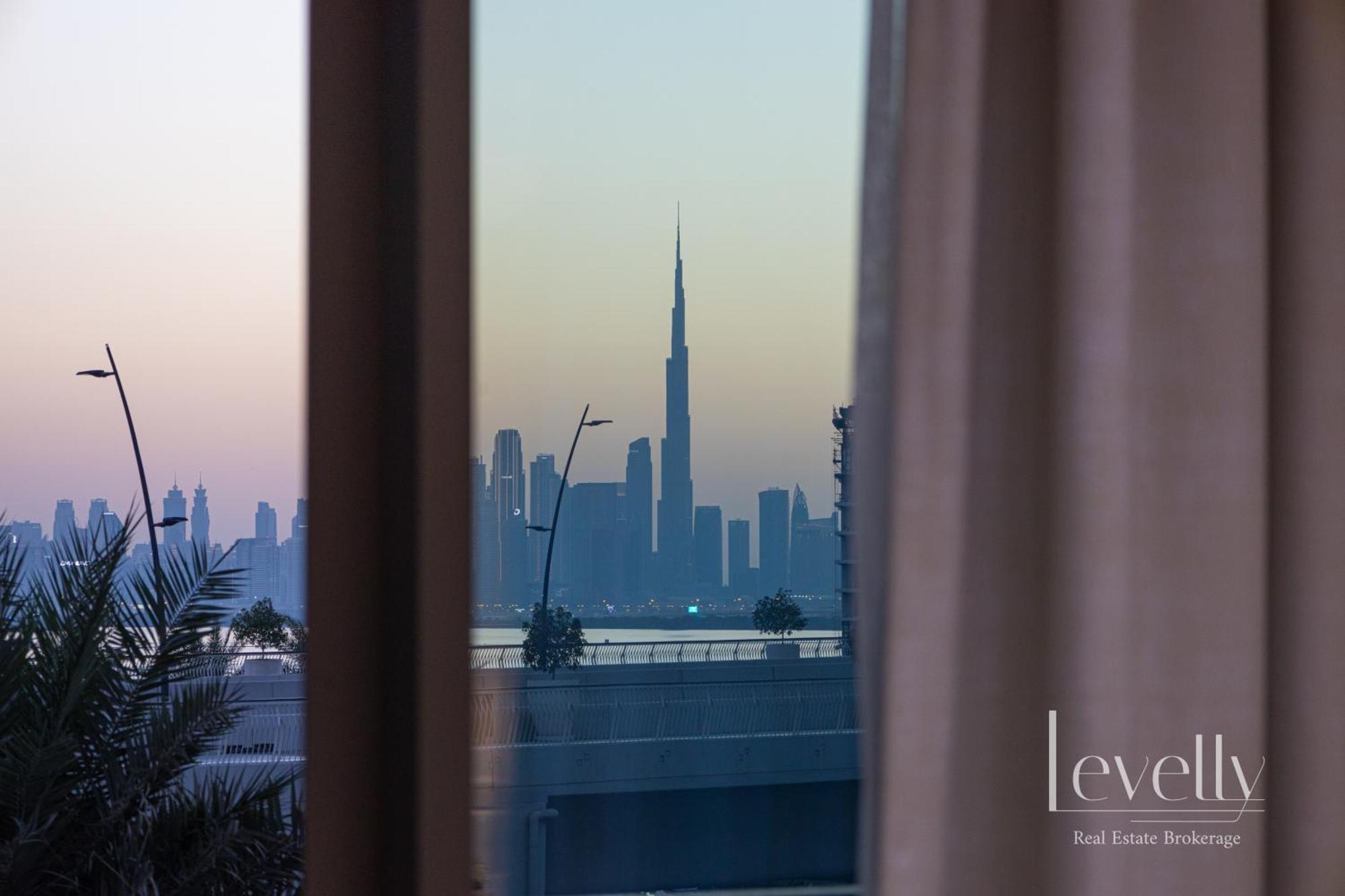Apartment Spacious Modern 2br With Partial Burj Khalifa View