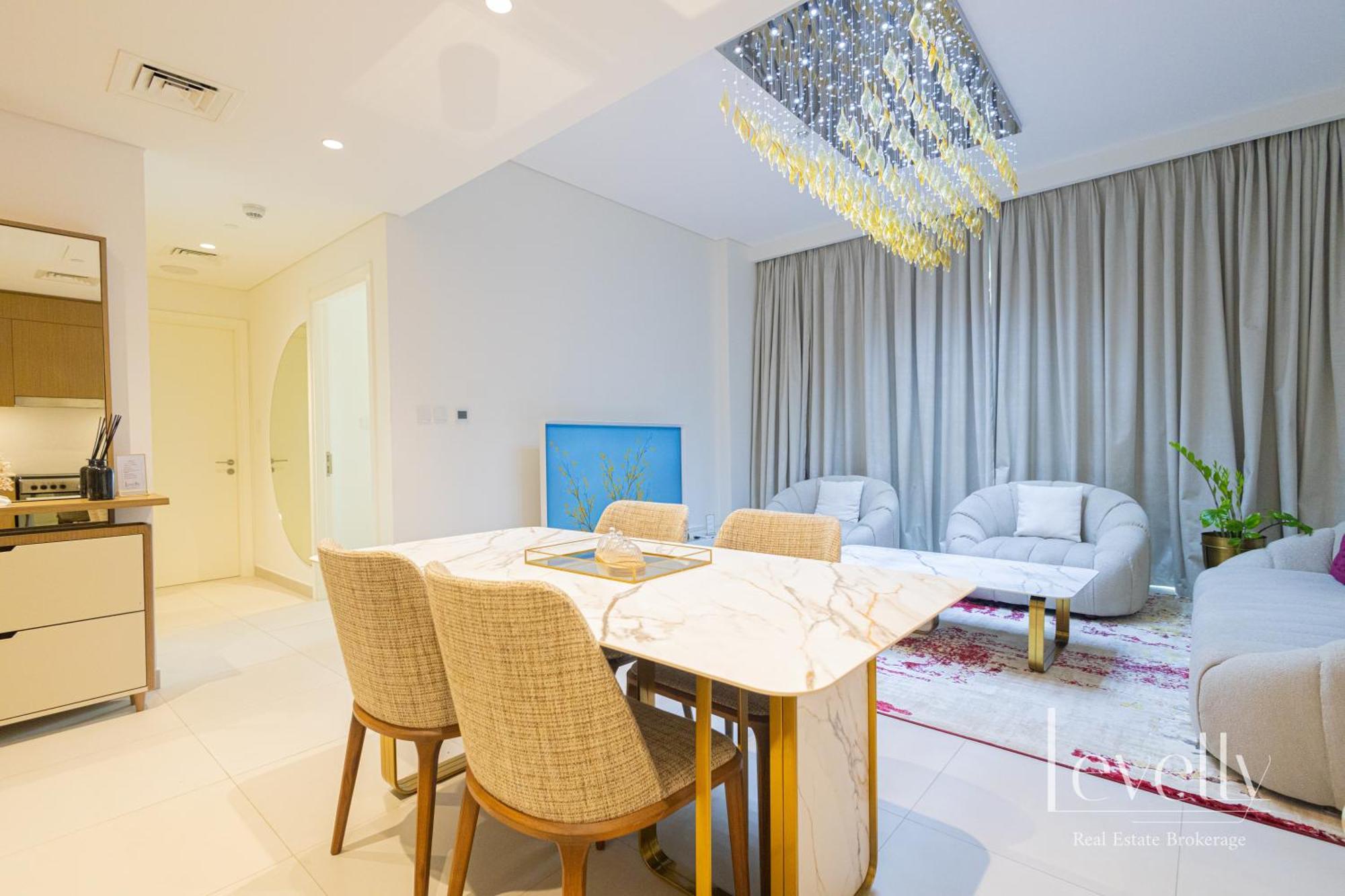 Spacious Modern 2br With Partial Burj Khalifa View *