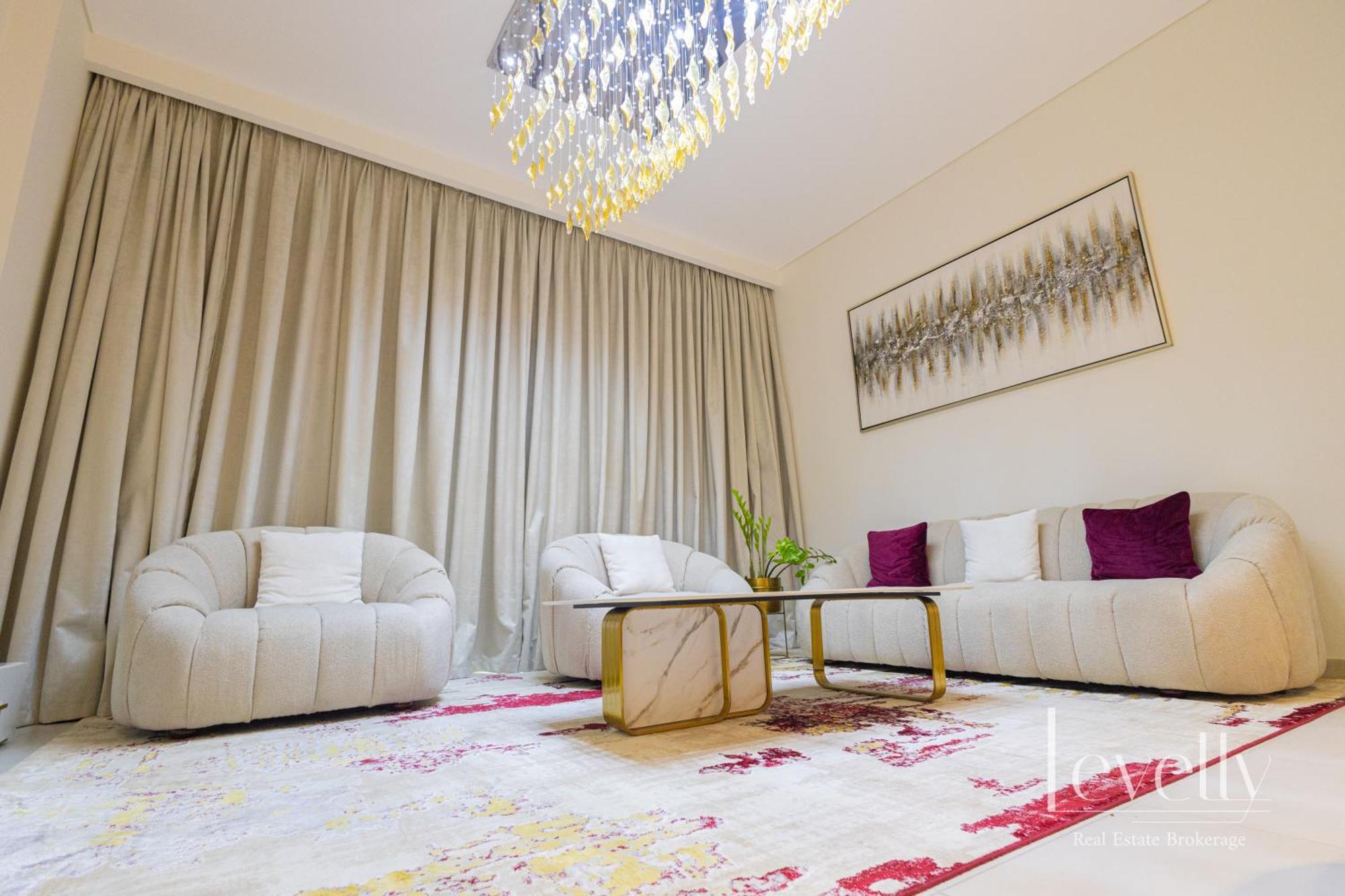 Spacious Modern 2br With Partial Burj Khalifa View *
