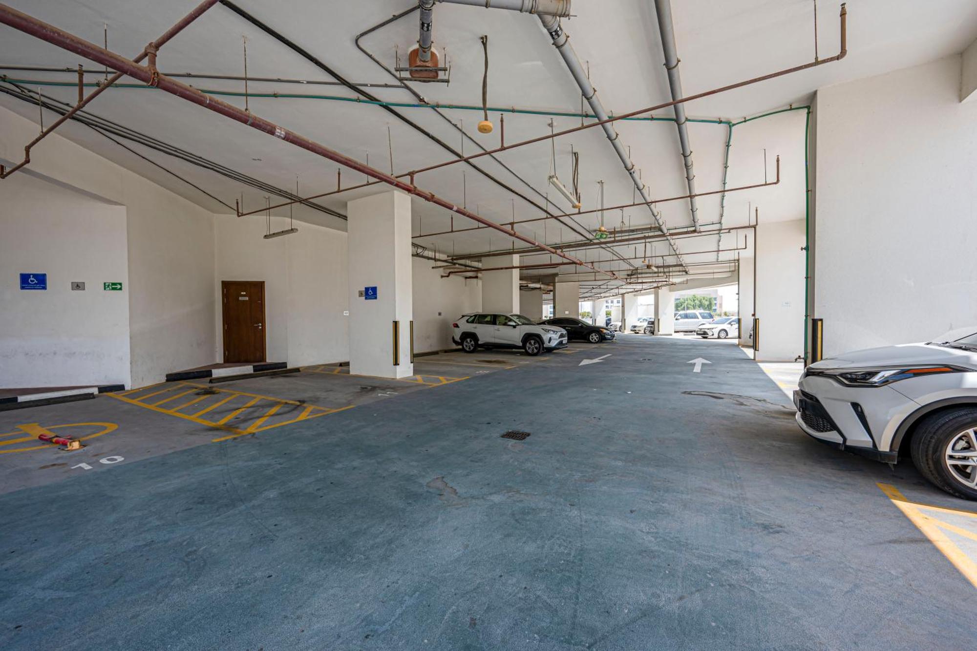 Trendy Dubailand For Stylish Travelers Apartment *