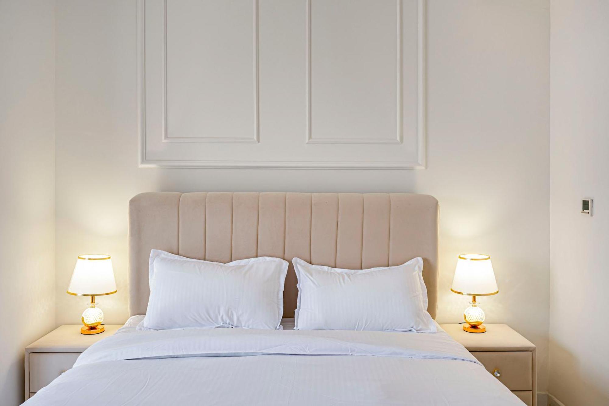 Trendy Dubailand For Stylish Travelers Apartment *
