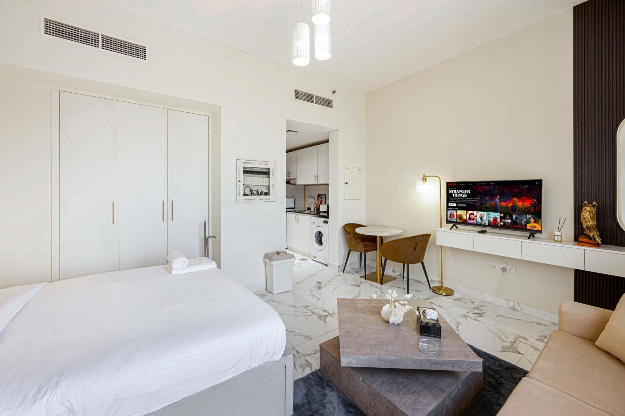 Apartment Trendy Dubailand For Stylish Travelers *