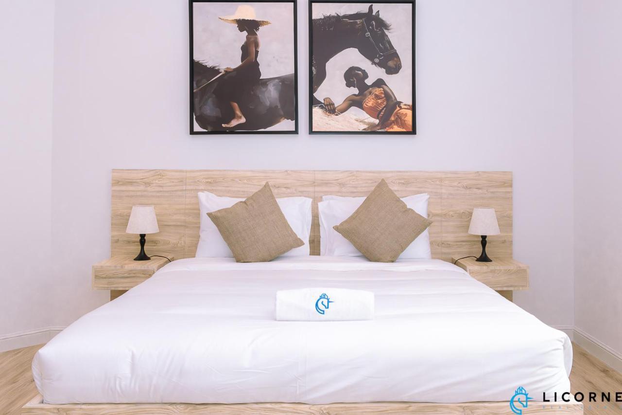 Full Moon Guest house *