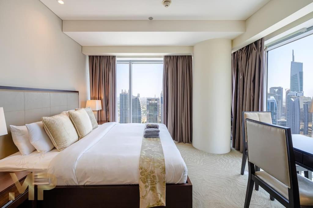 Marco Polo - Chic 1br In Marina Hub, Expansive Balcony Apartment *