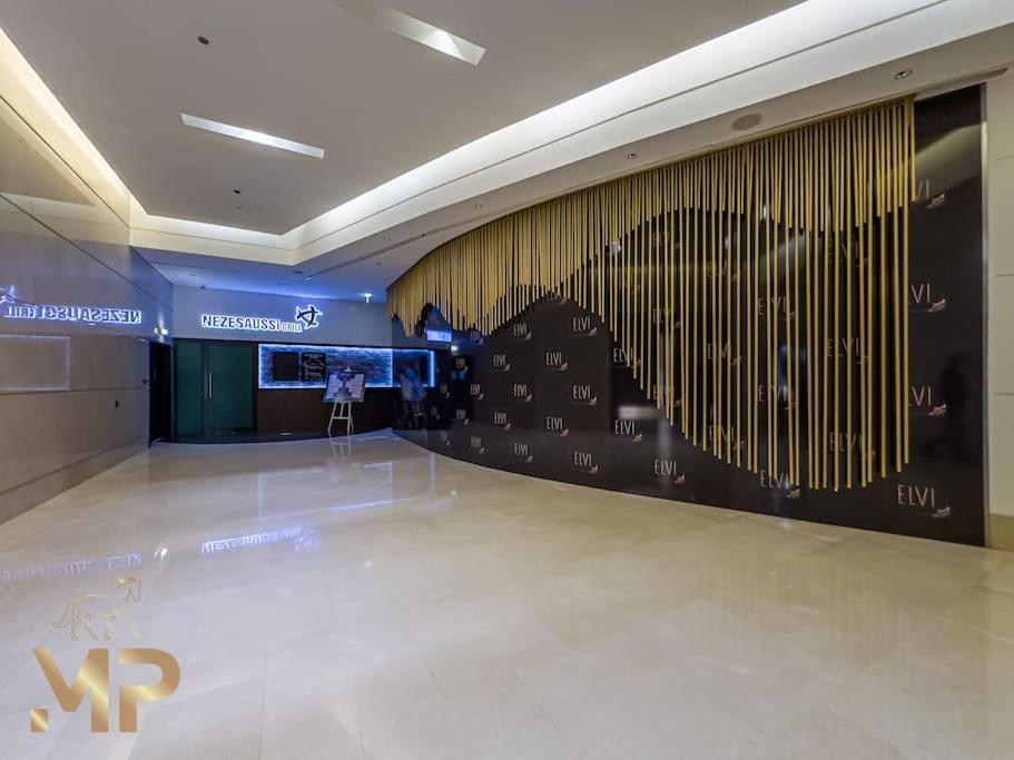 Marco Polo - Chic 1br In Marina Hub, Expansive Balcony