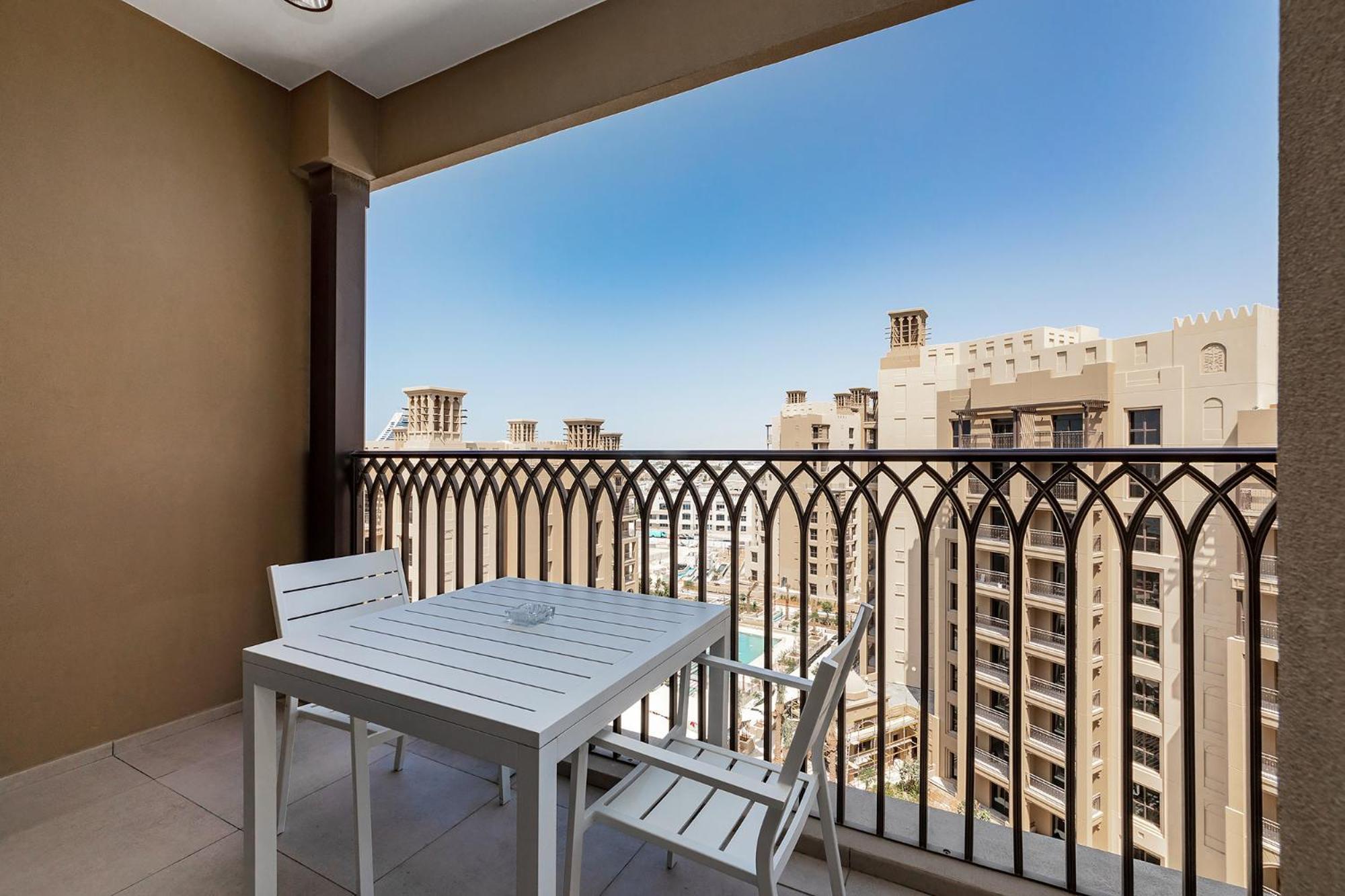 Luxury In Asayel