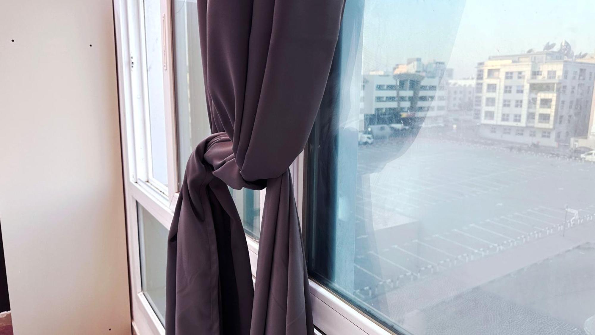 Partition In Al Seef Near Burjuman Metro Homestay