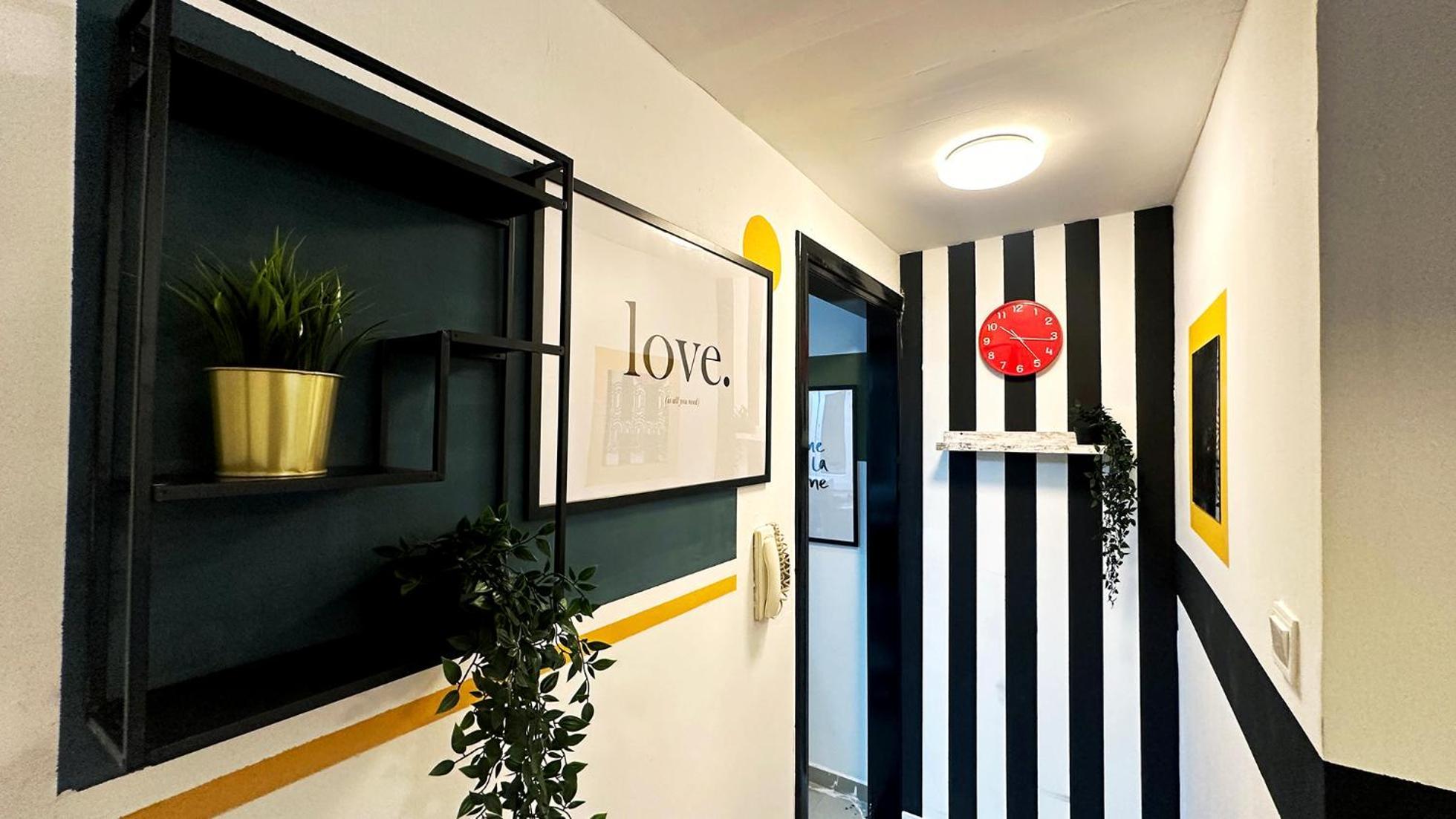 Homestay Partition In Al Seef Near Burjuman Metro