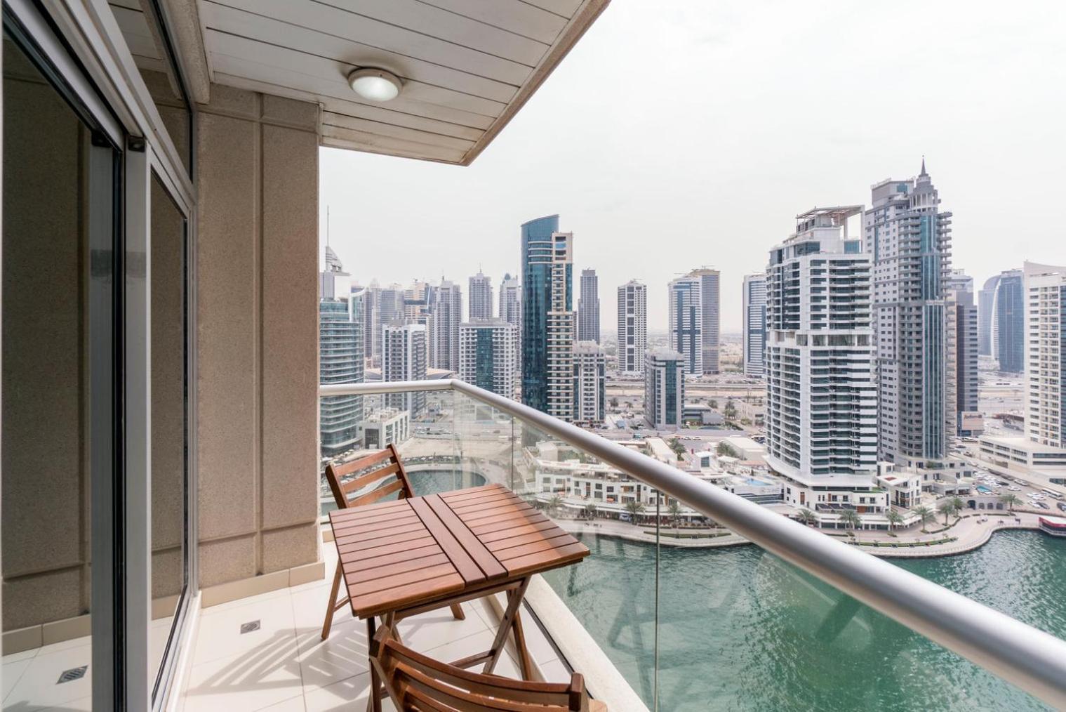 Blueground Marina Pool Gym Dxb-190 Apartment Dubai