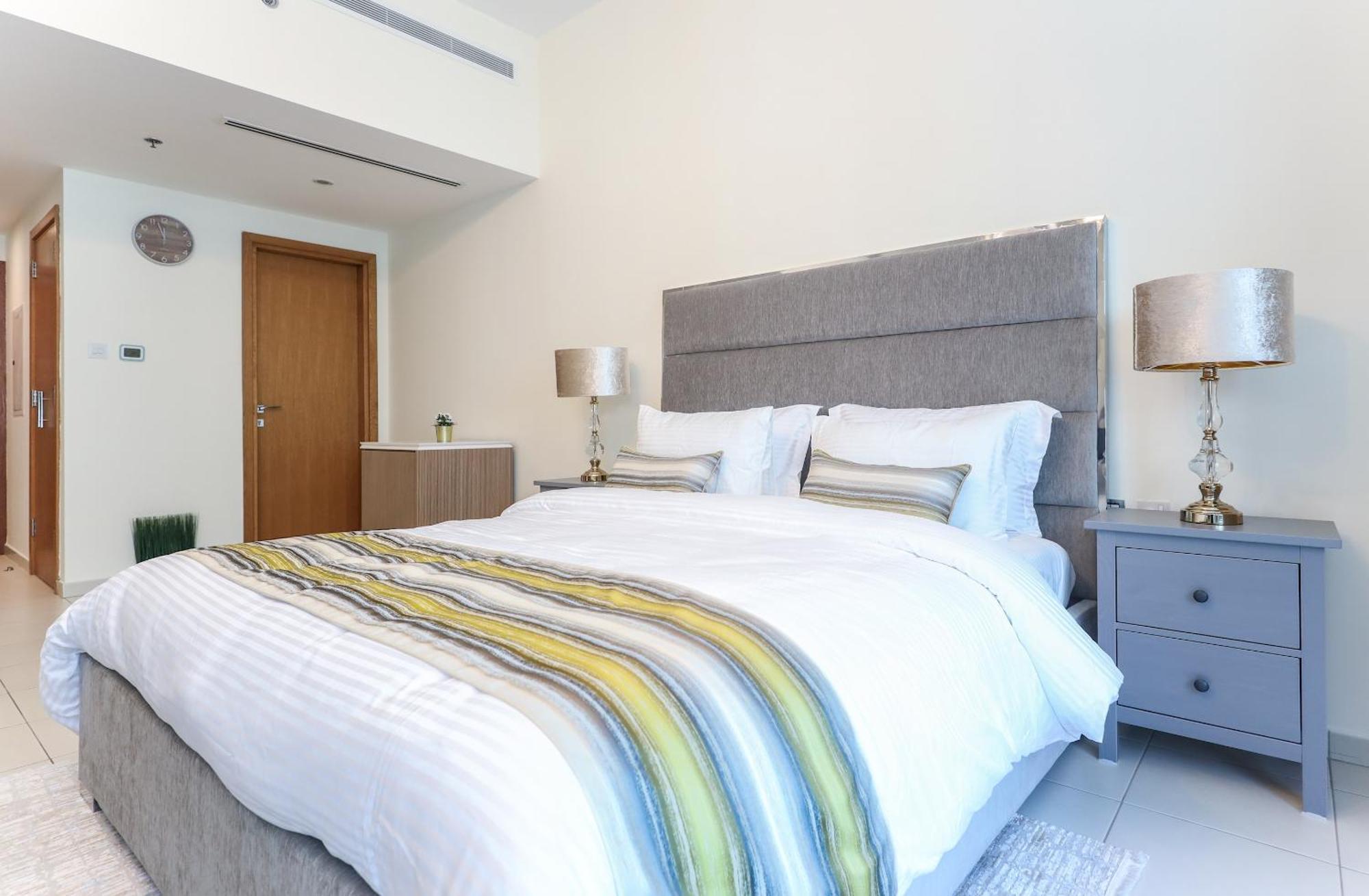 Elite Lux Homes - Modern Elegance In Business Bay *