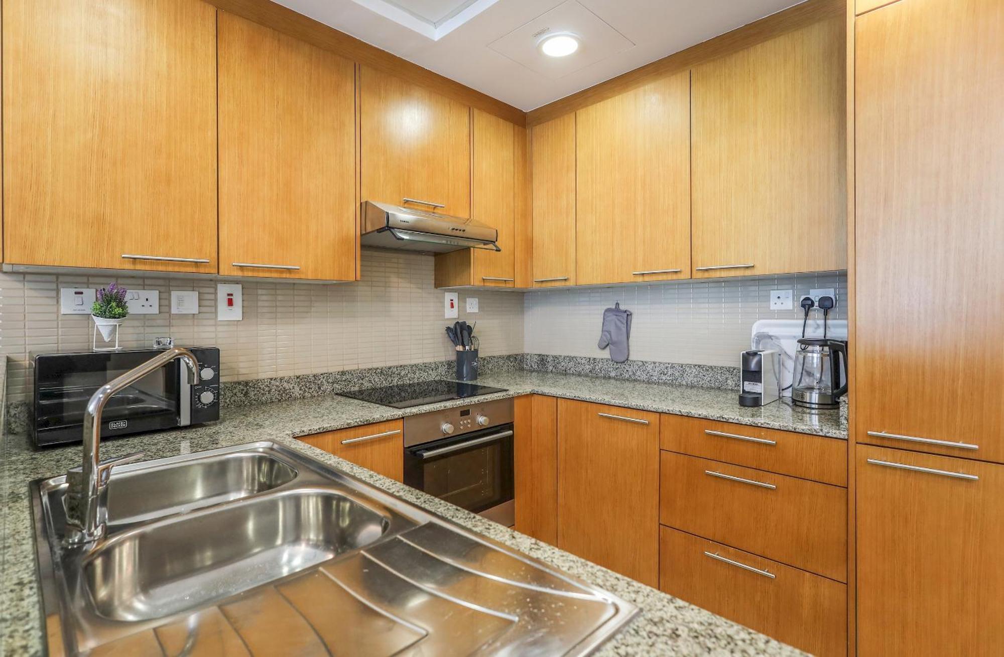 Elite Lux Homes - Modern Elegance In Business Bay Dubai