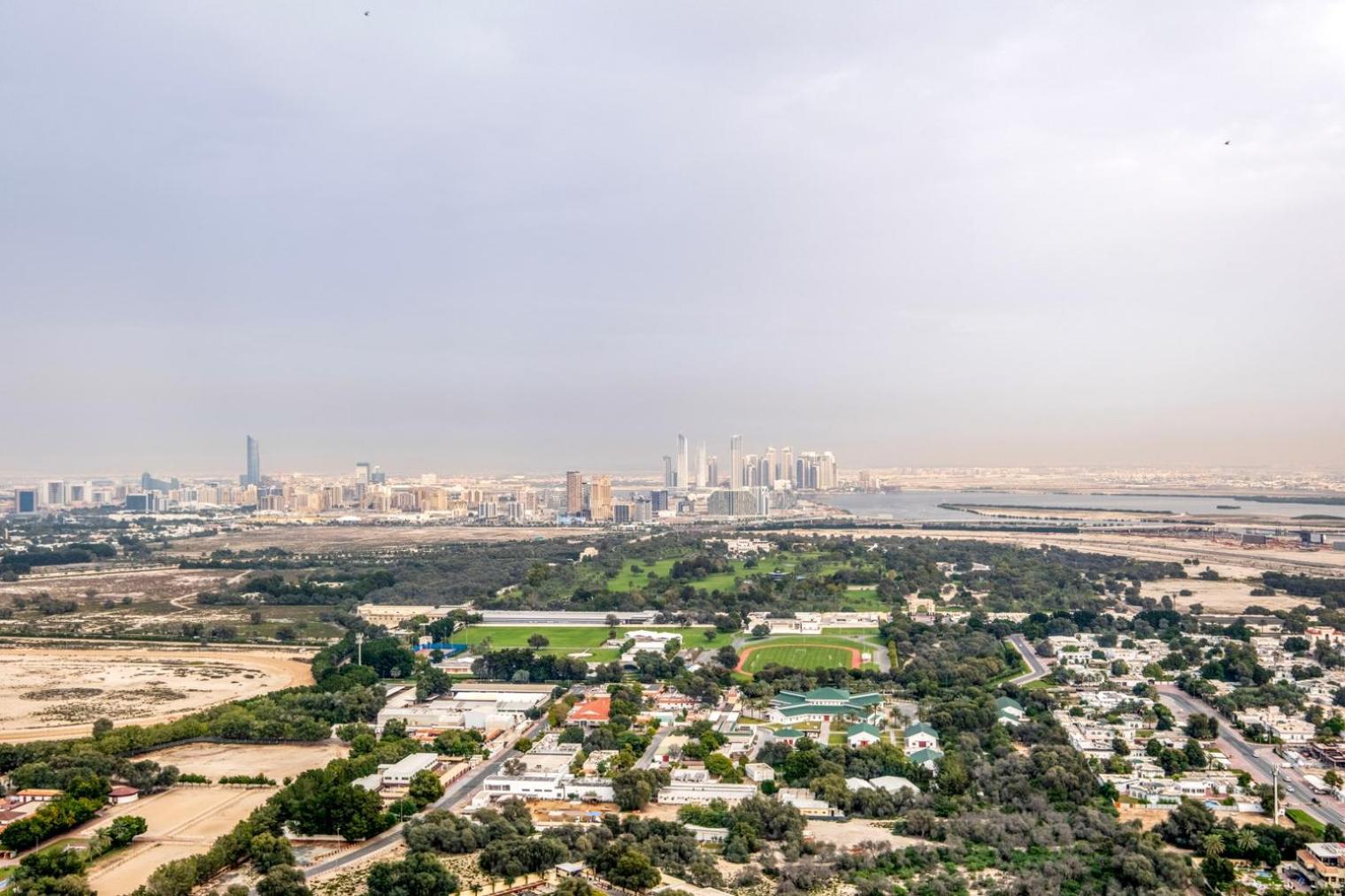 Blueground Difc Squash Pool Gym City View Dxb-1483 Apartment Dubai