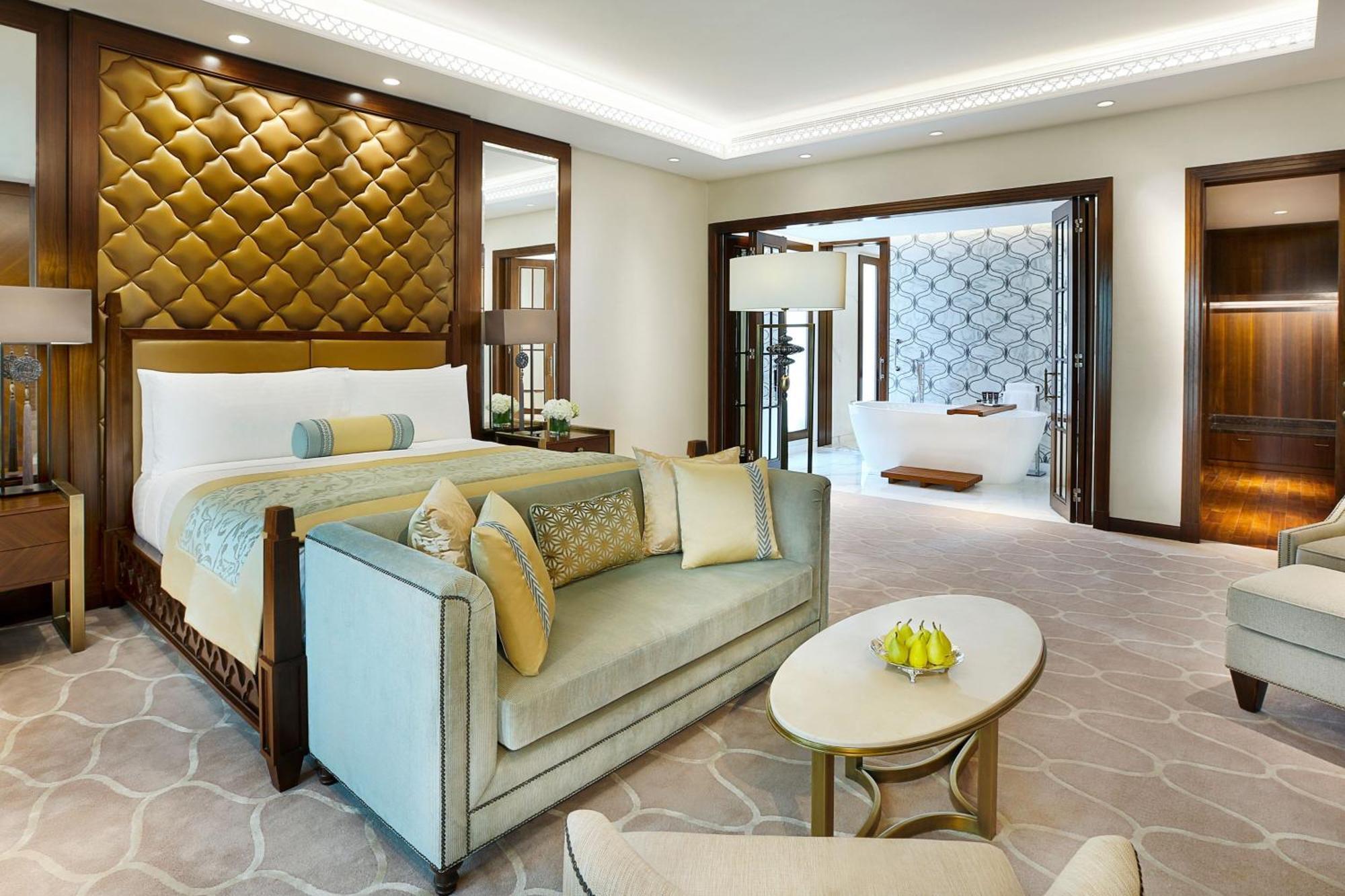 The Ritz-carlton, Resort Dubai