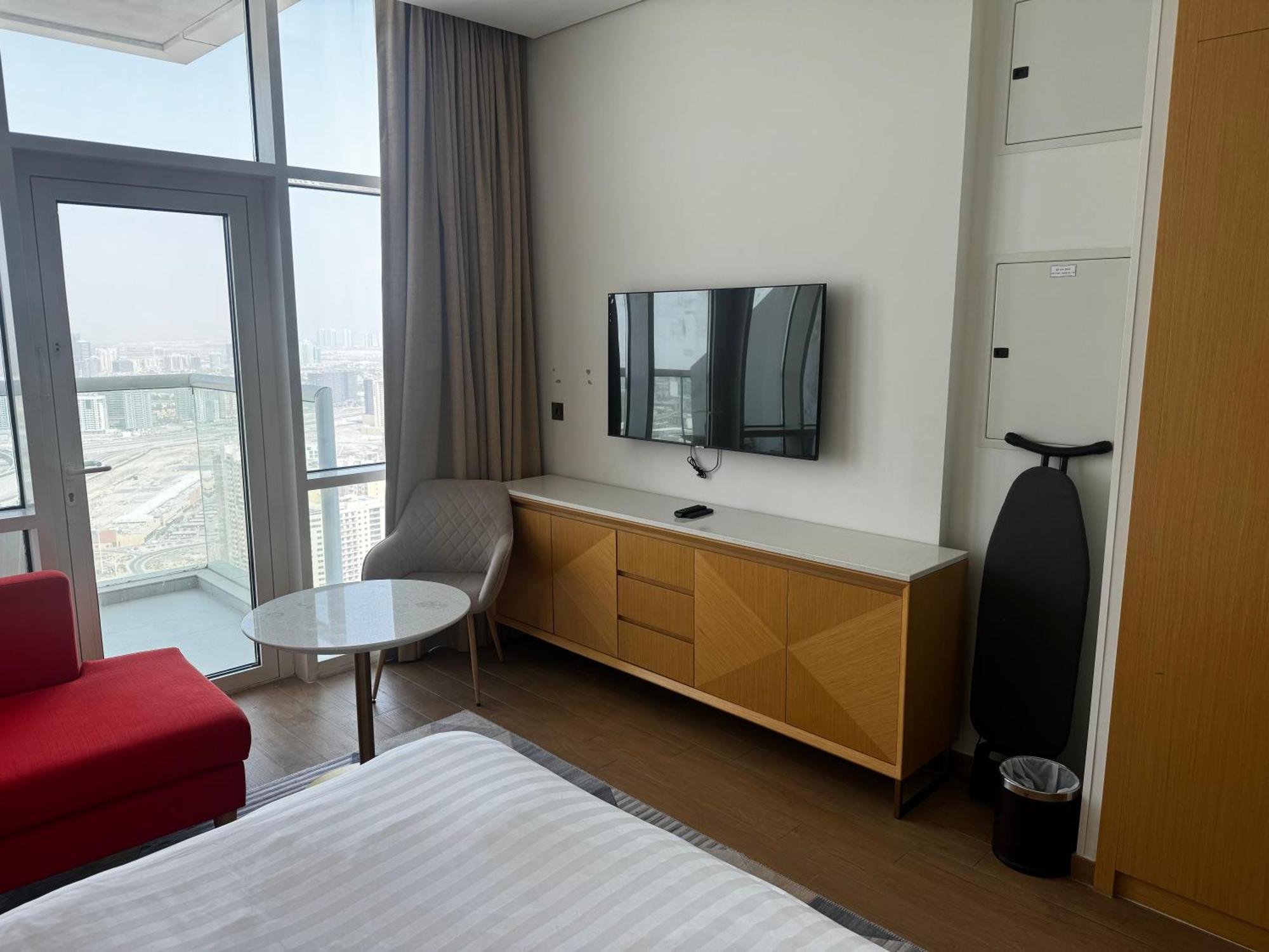 Aparthotel Adagio Jumeirah Village Triangle *