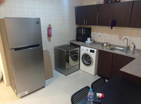 Executive In Barsha 1 Near Moe Metro Homestay Dubai
