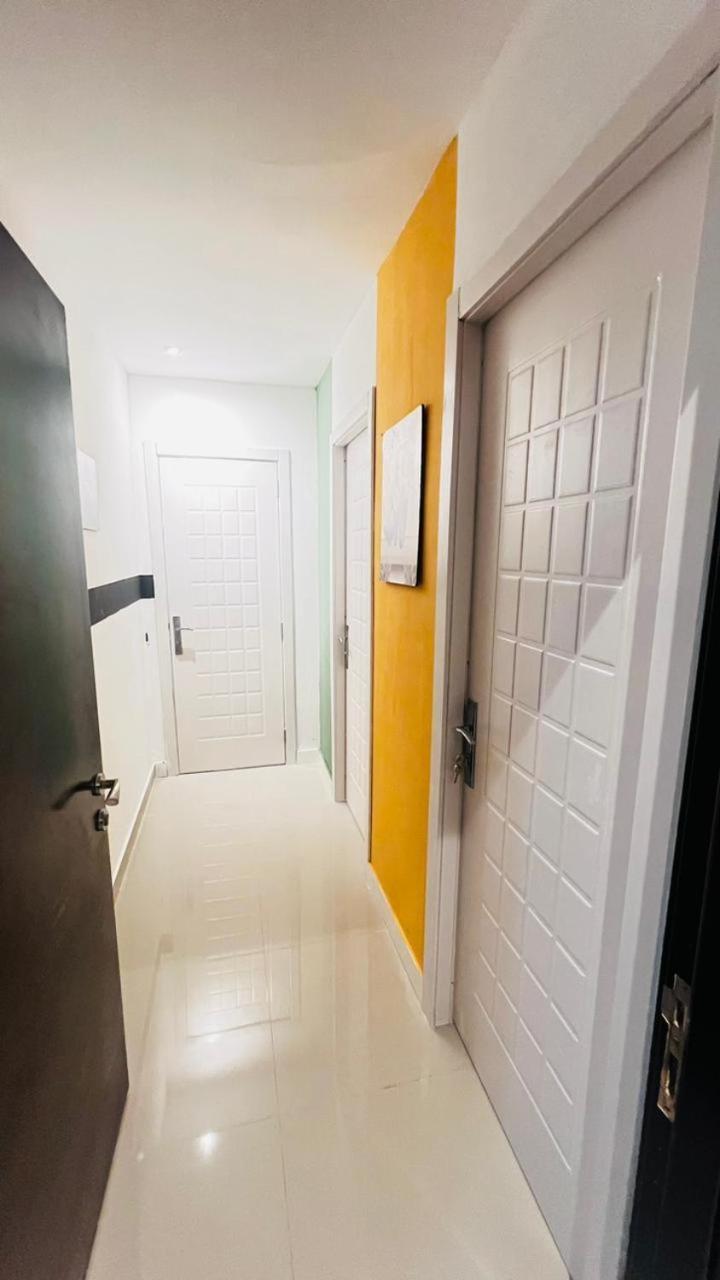 Executive In Barsha 1 Near Moe Metro Dubai
