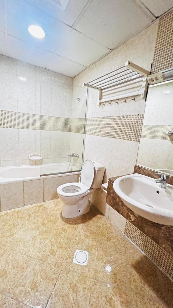 Executive In Barsha 1 Near Moe Metro Homestay Dubai