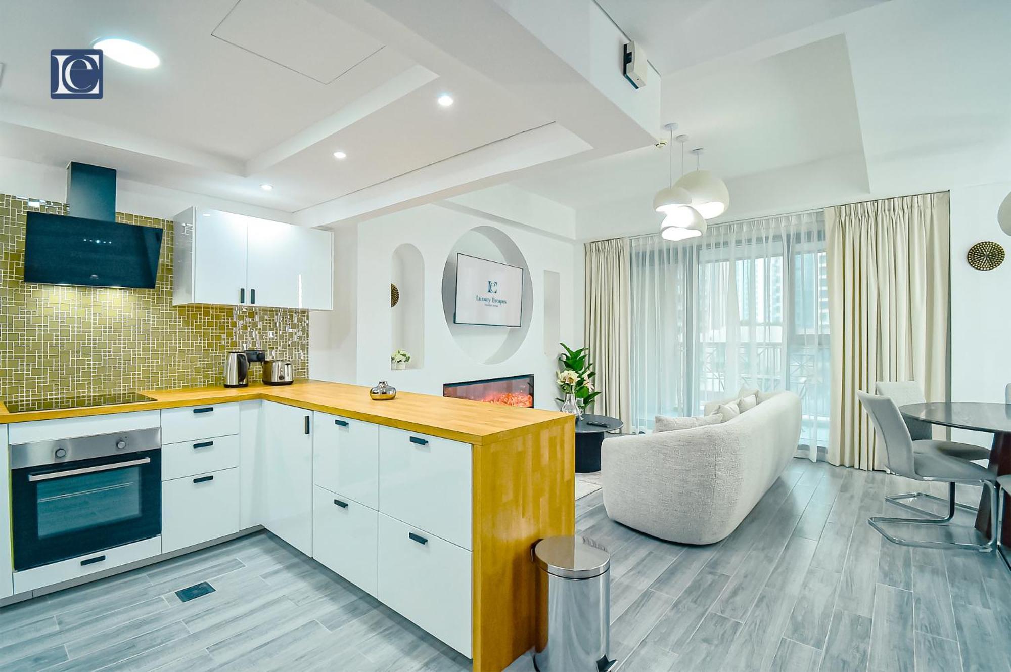 Luxury Escapes - Elegant 3br With 4 Balconies In 29 Blvd *