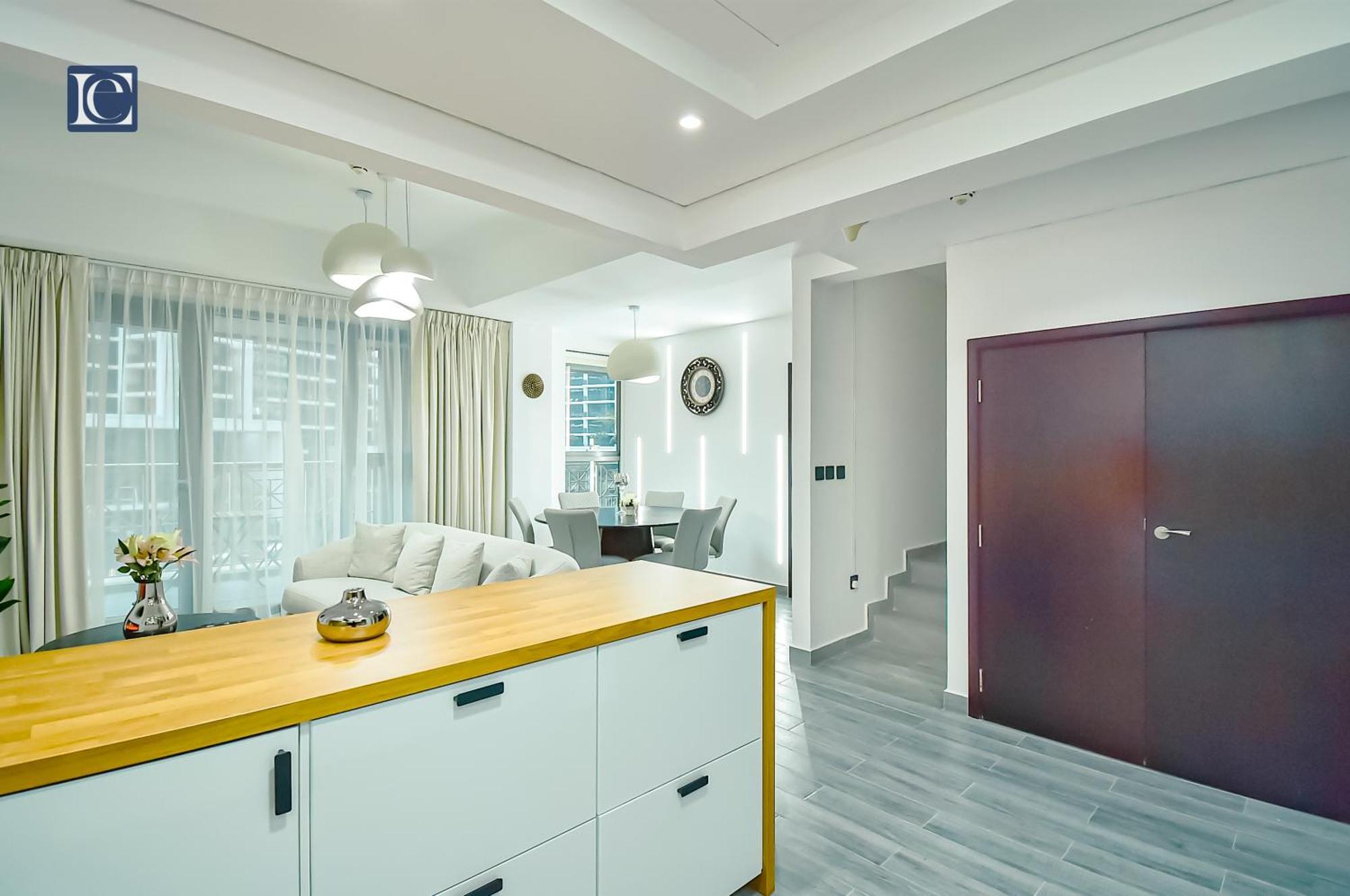 Luxury Escapes - Elegant 3br With 4 Balconies In 29 Blvd *