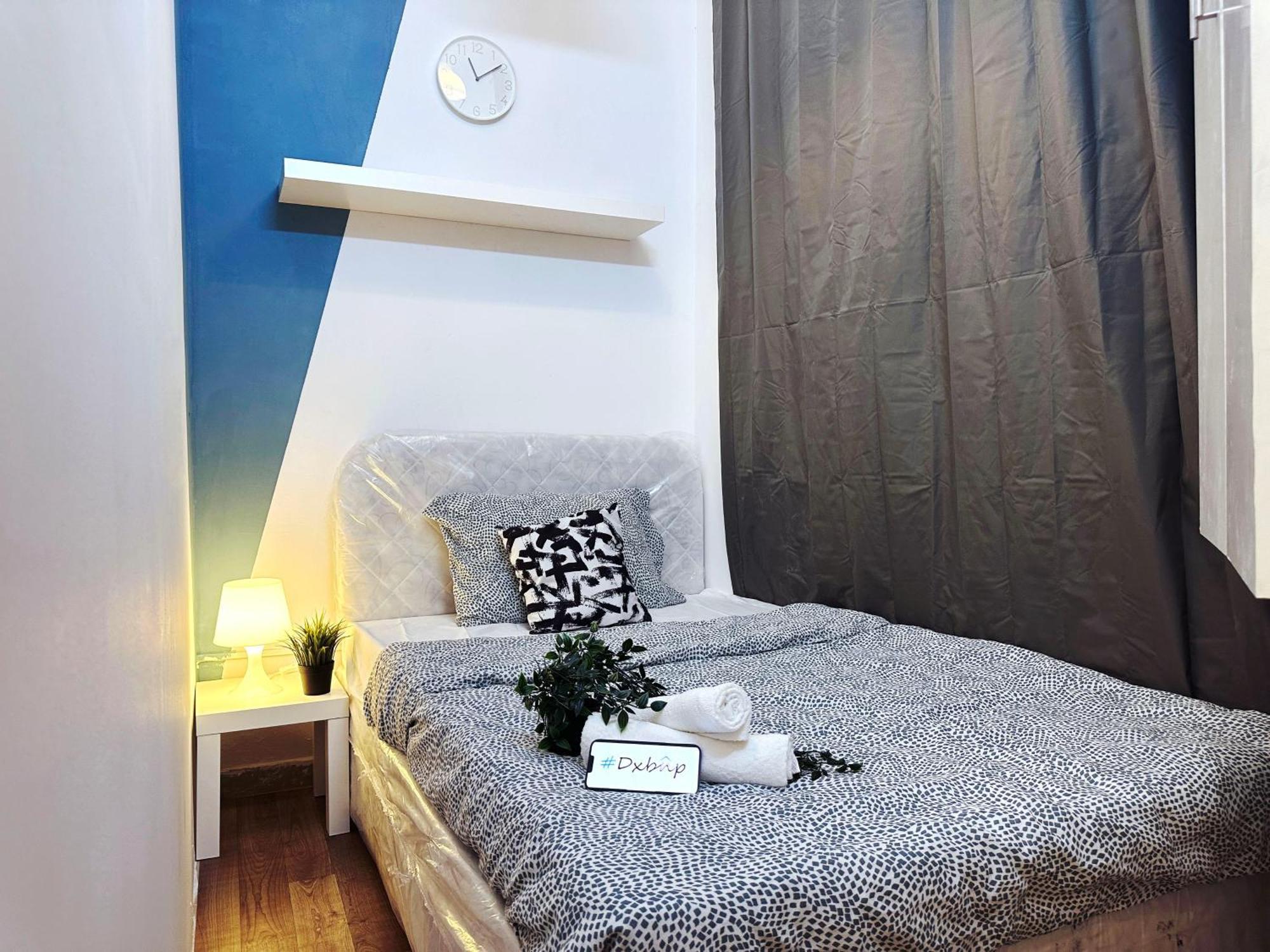Inspire Partition In Al Seef Near Burjuman Metro * Dubai
