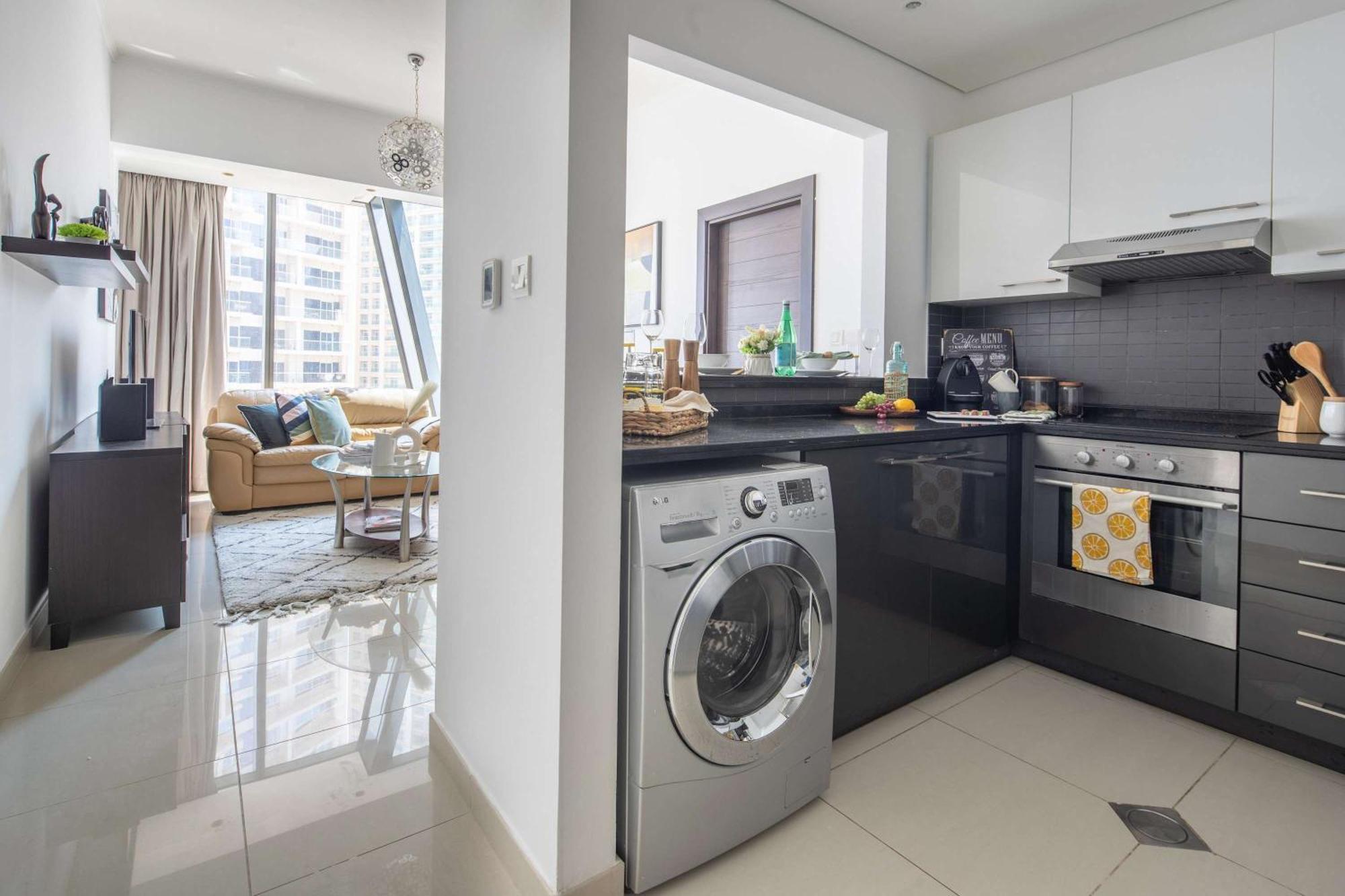 Apartment Frank Porter - Silverene Tower B Dubai