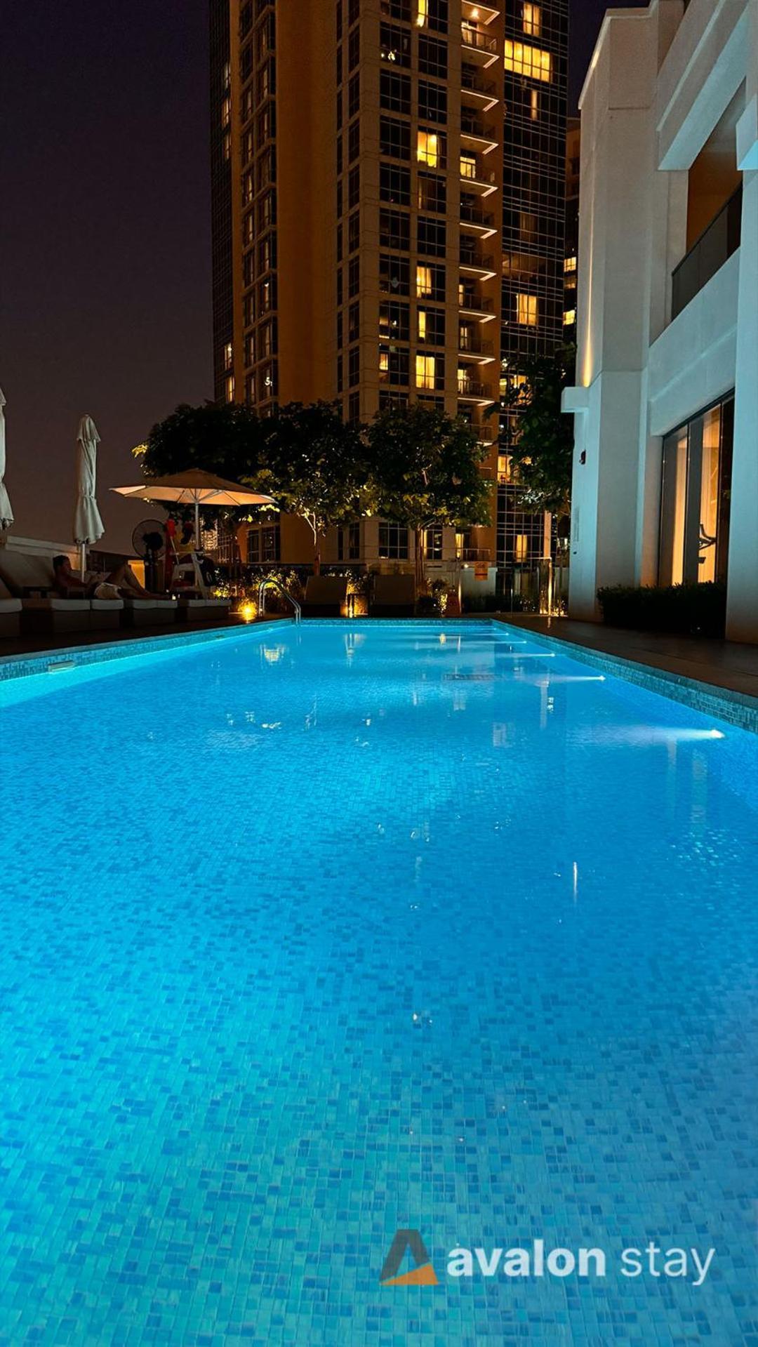 Avalonstay - Luxury 1br In Downtown Dubai-brand New-burj Khalifa & Fountain Views From Pool Apartment Dubai