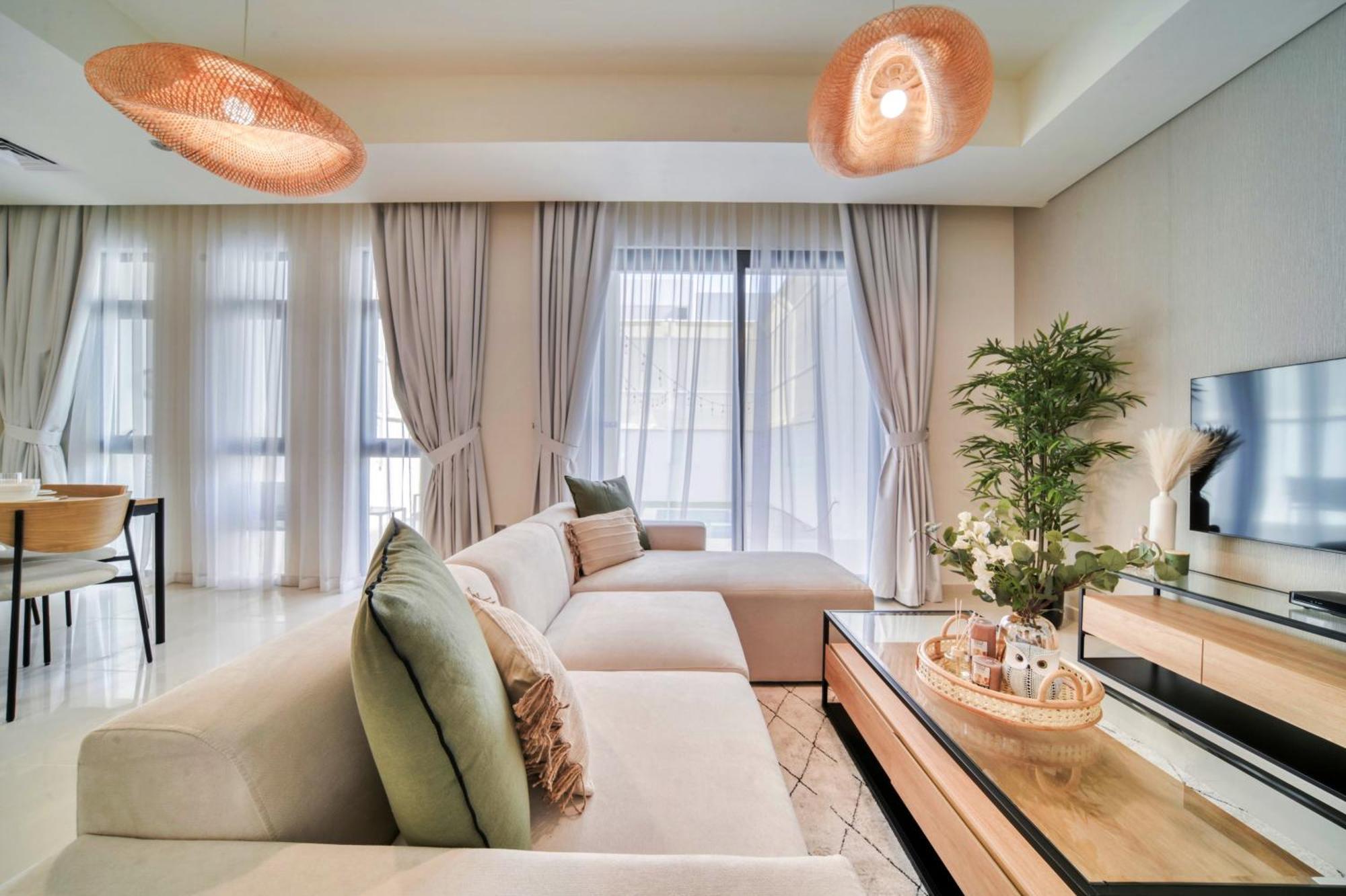 Damac Hills Ll - Stunning 4 Bedrooms With Private Pool At Land *