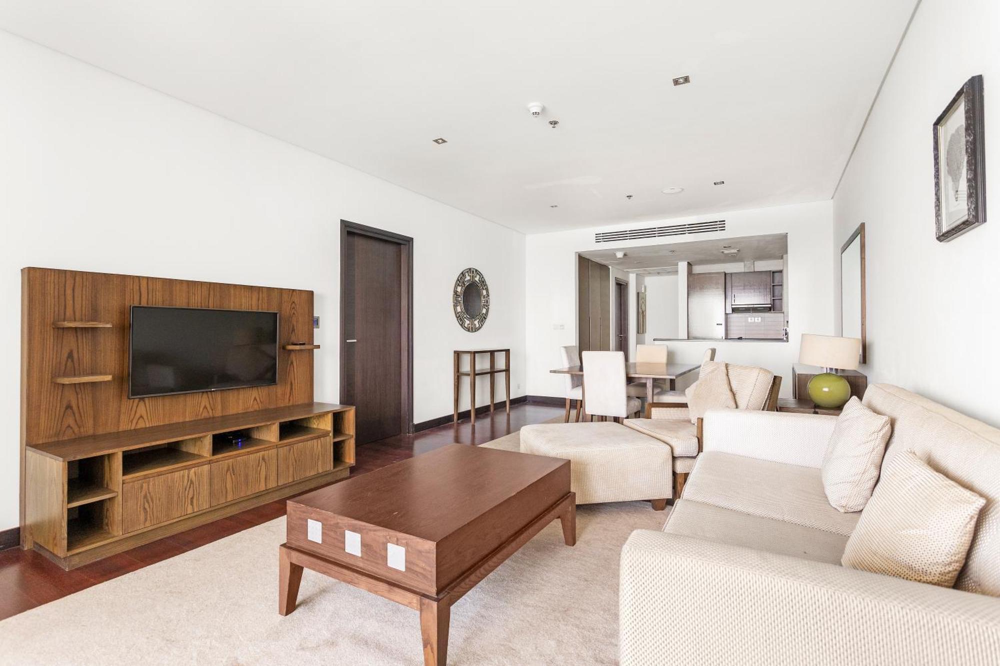 Lux Mina 1 Bhk In Palm Jumeirah With Sea View And Private Beach Apartment
