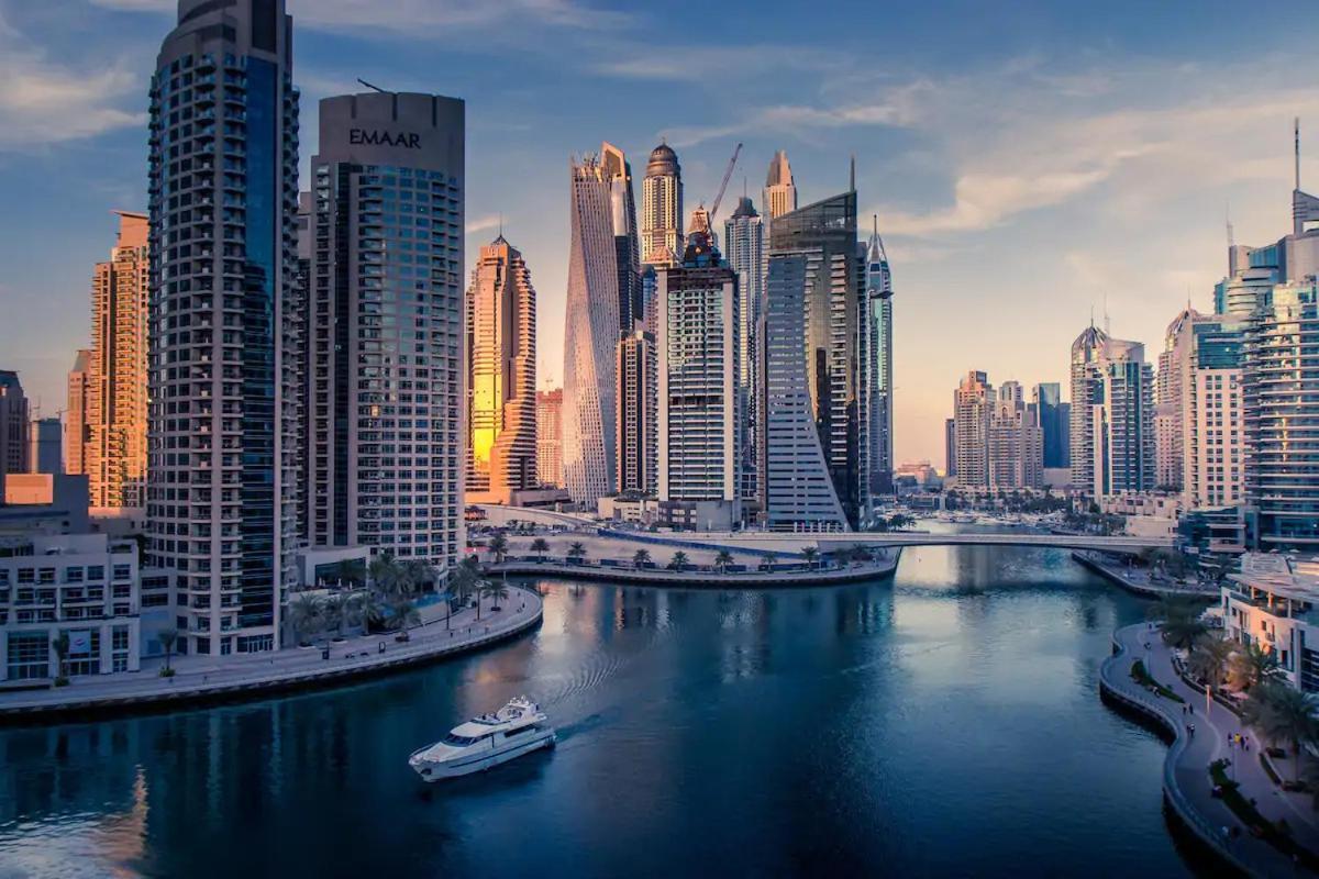Inviting 1br In Marina Dubai
