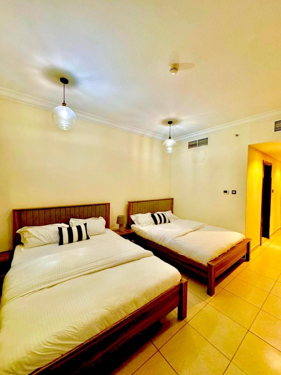 Spacious 2 Bedroom Downtown * Dubai