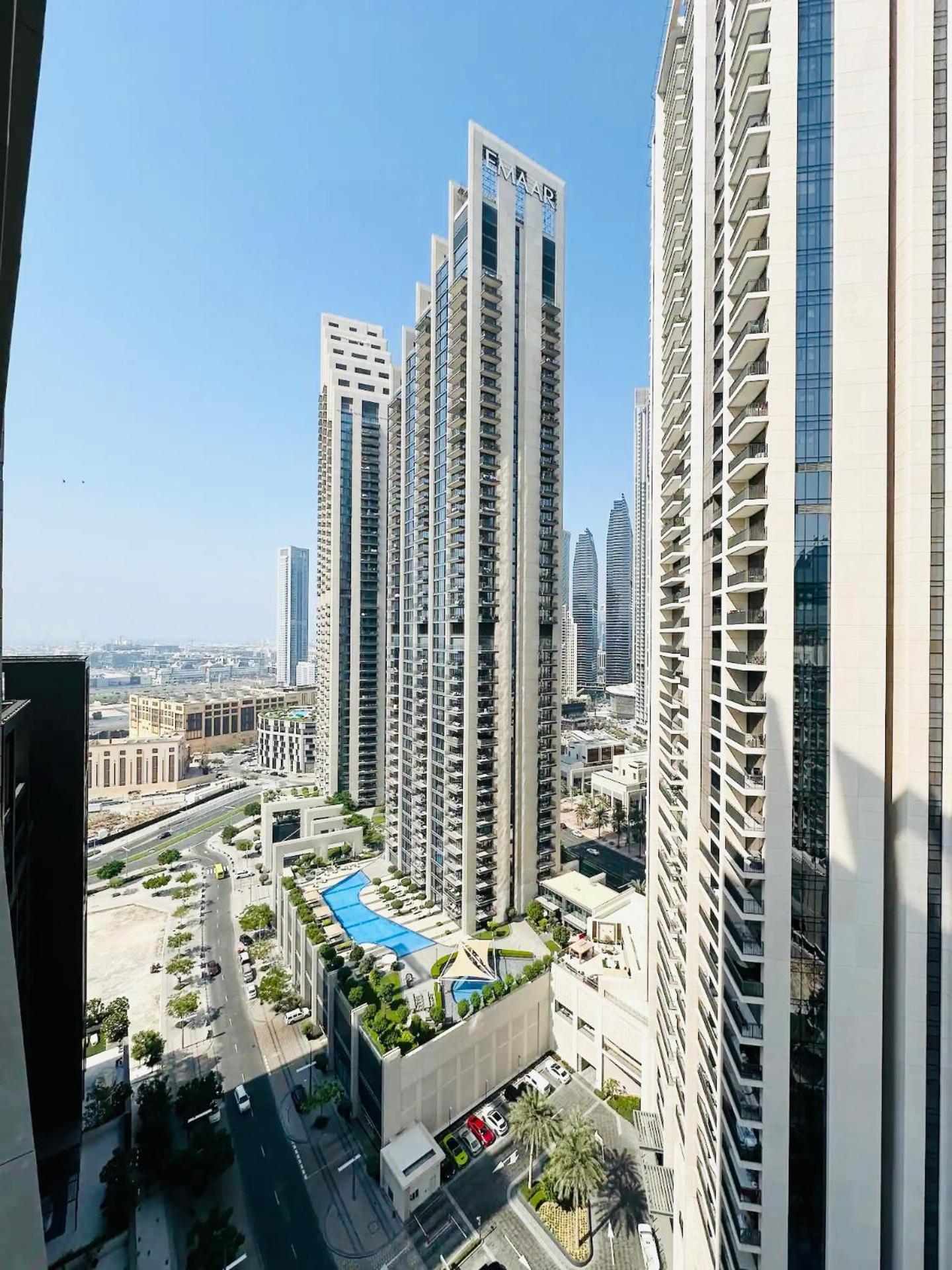 Spacious 2 Bedroom Downtown Apartment