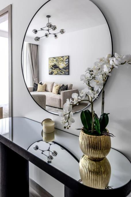 Apartment Waves - Luxury Meets Comfort, Modern 1br In Jvcs Luma22