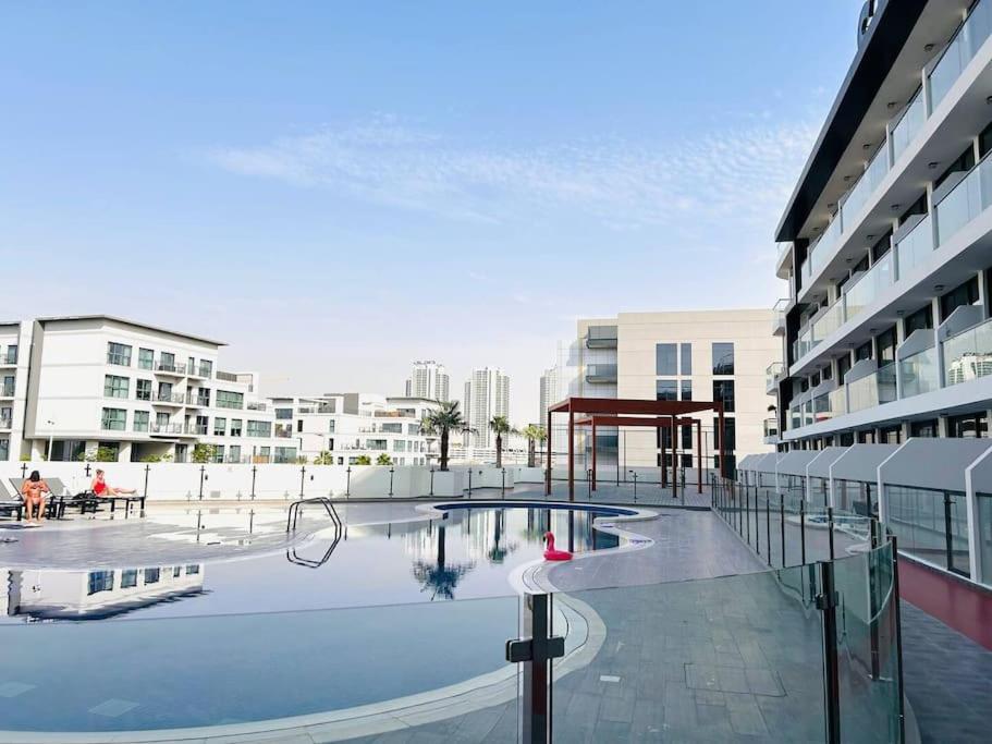 Apartment Entierement Meuble Dubai