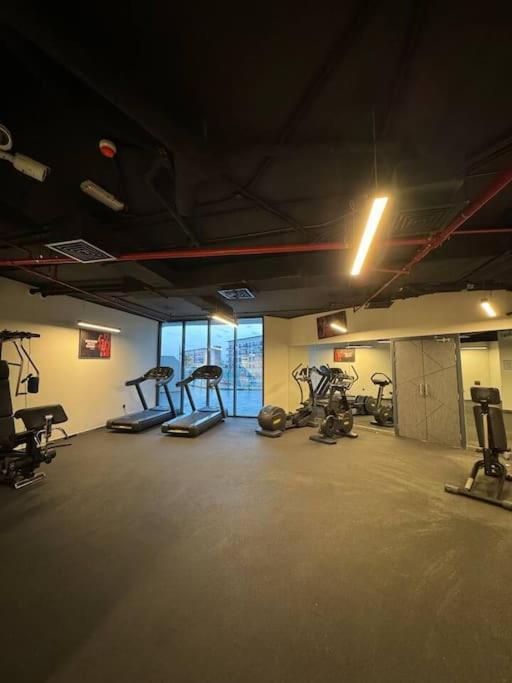 Entierement Meuble Apartment Dubai