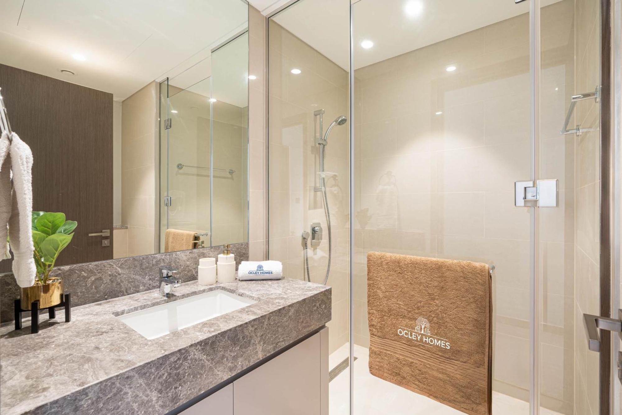 Brand New Minutes Away From Burj Khalifa Apartment Dubai