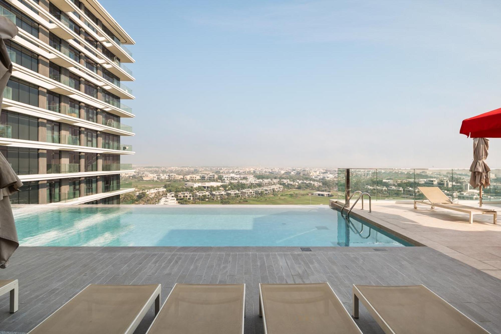 Prestige 2 Bedroom In Golf Hills Apartment *