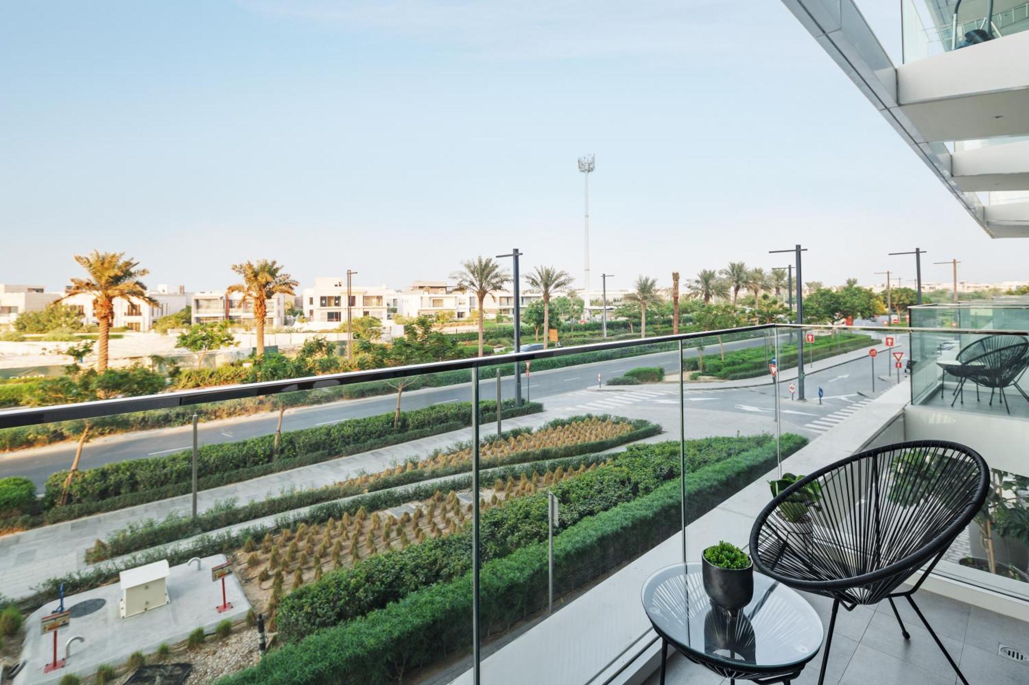 Prestige 2 Bedroom In Golf Hills *