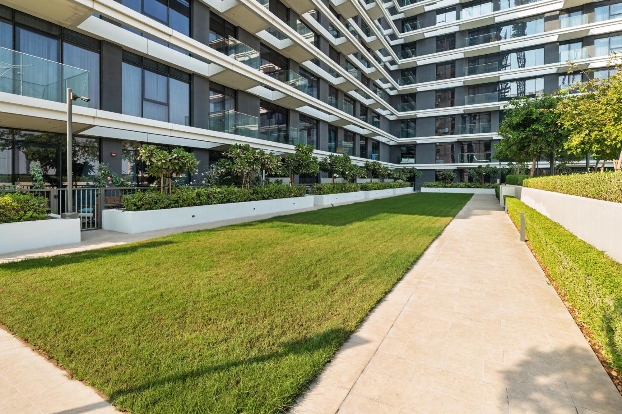 Prestige 2 Bedroom In Golf Hills