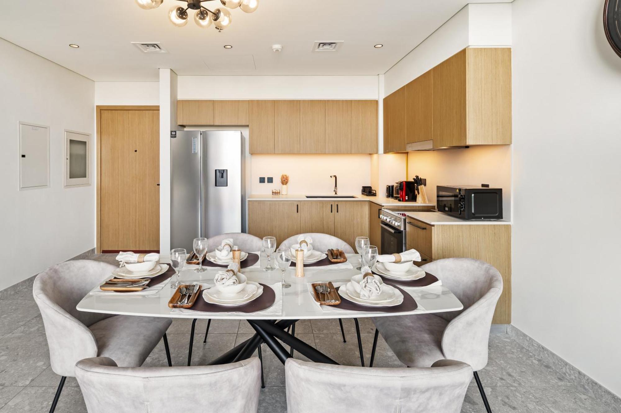 Prestige 2 Bedroom In Golf Hills Dubai