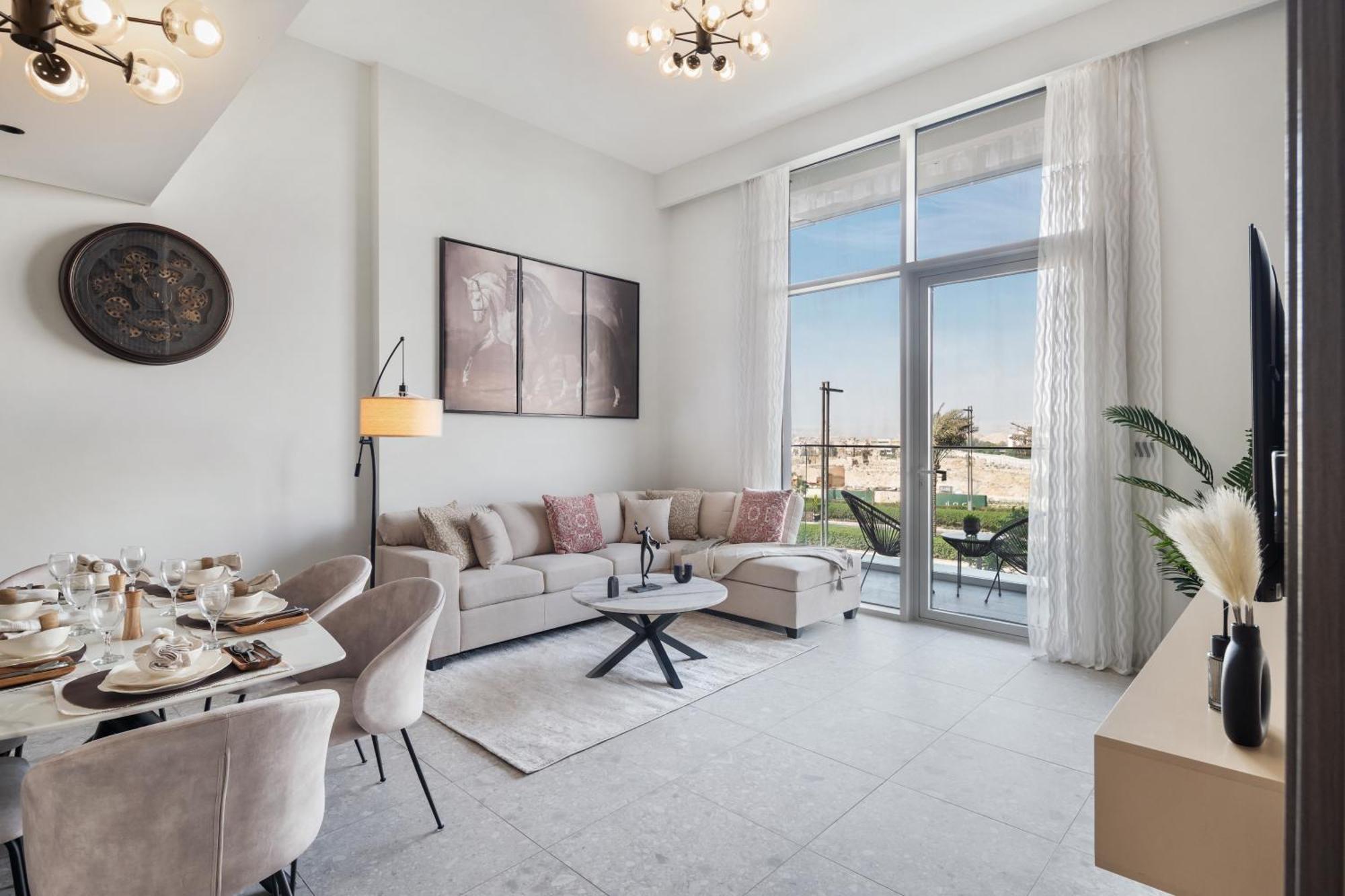 Prestige 2 Bedroom In Golf Hills Dubai